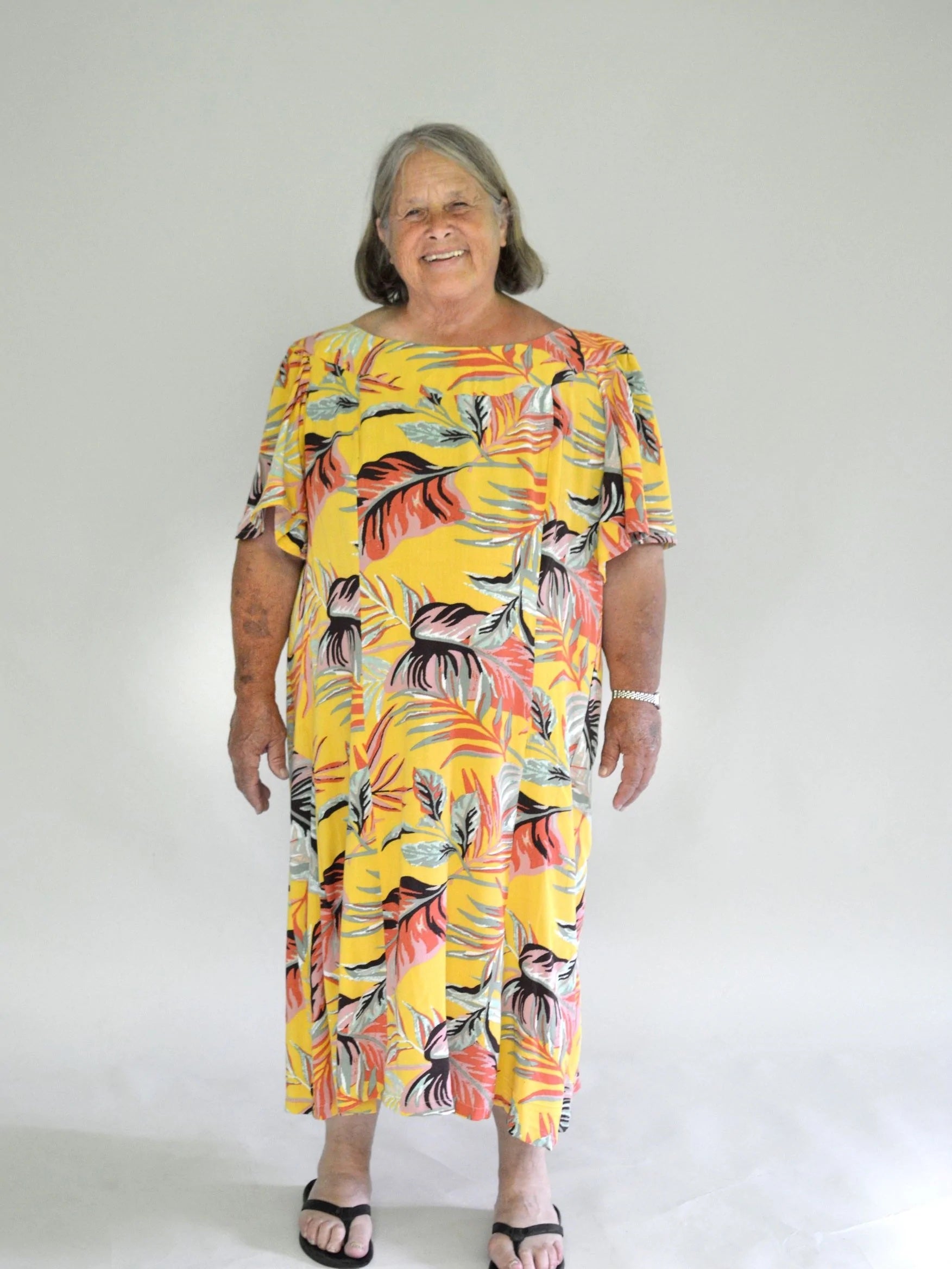 Folkwear 160 Hawaiian Mu'umu'u – The Fold Line - Main Image