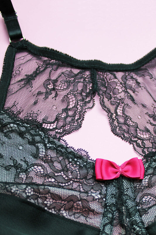 Fitiyoo Angel Lace Bra Back PDF