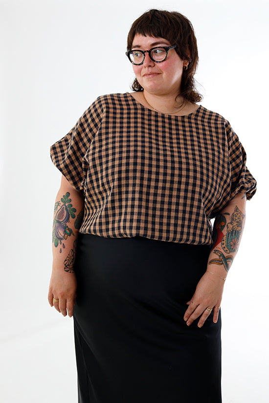 Chalk and Notch Aria Top