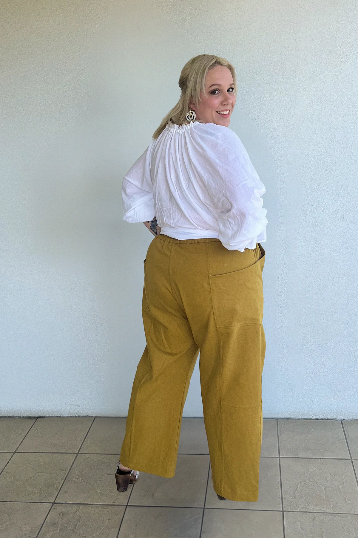 In the Folds Attwood Pants