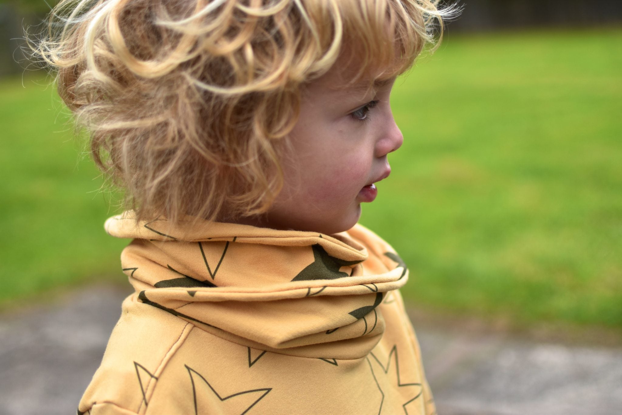 Waves & Wild Baby/Child Cottesloe Cowl Top