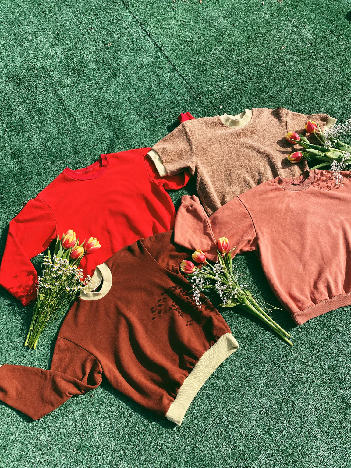 Daisy Chain Patterns Dale Sweatshirt