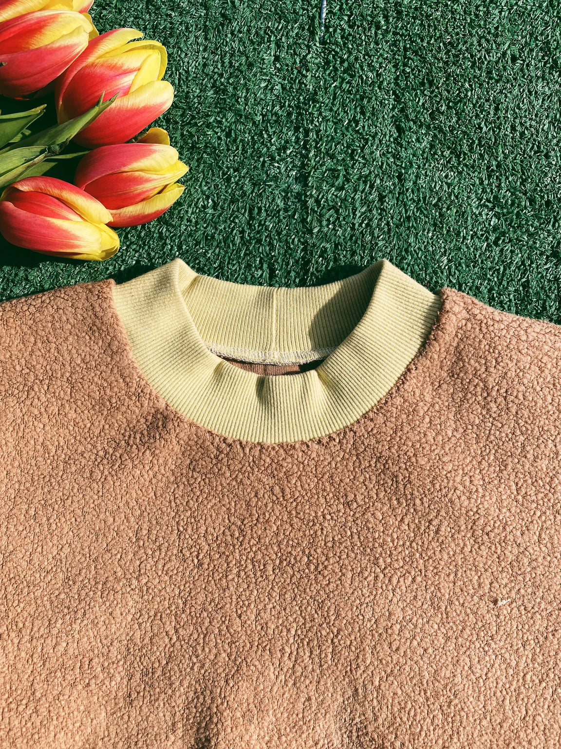 Daisy Chain Patterns Dale Sweatshirt