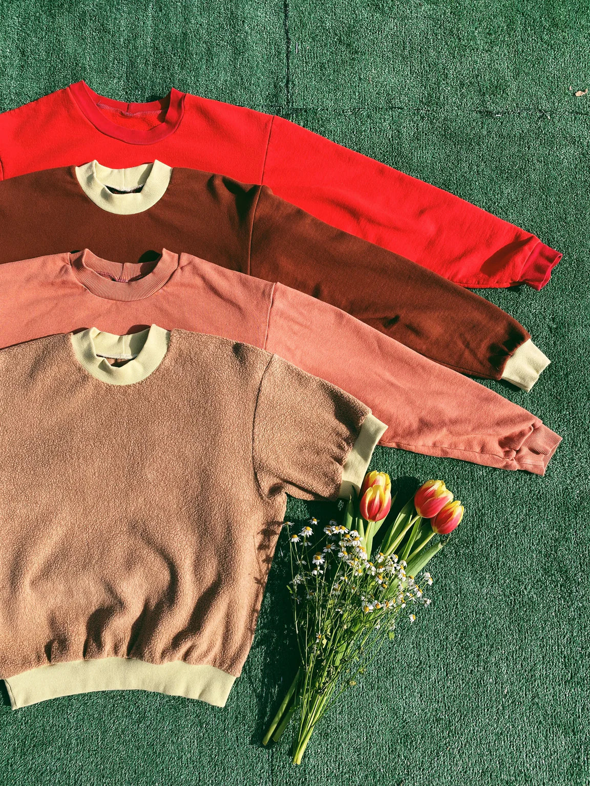 Daisy Chain Patterns Dale Sweatshirt