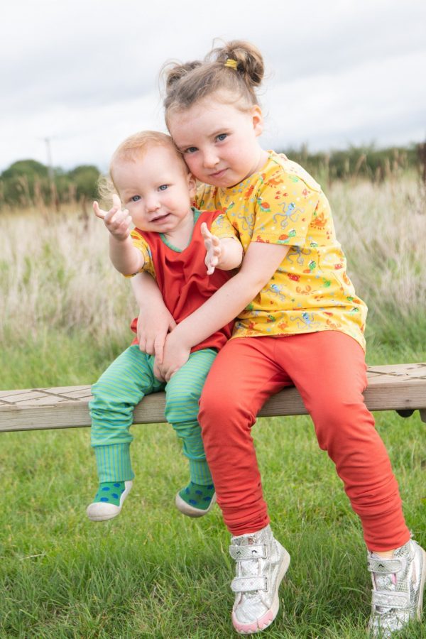 Bobbins and Buttons Lee T-shirt
