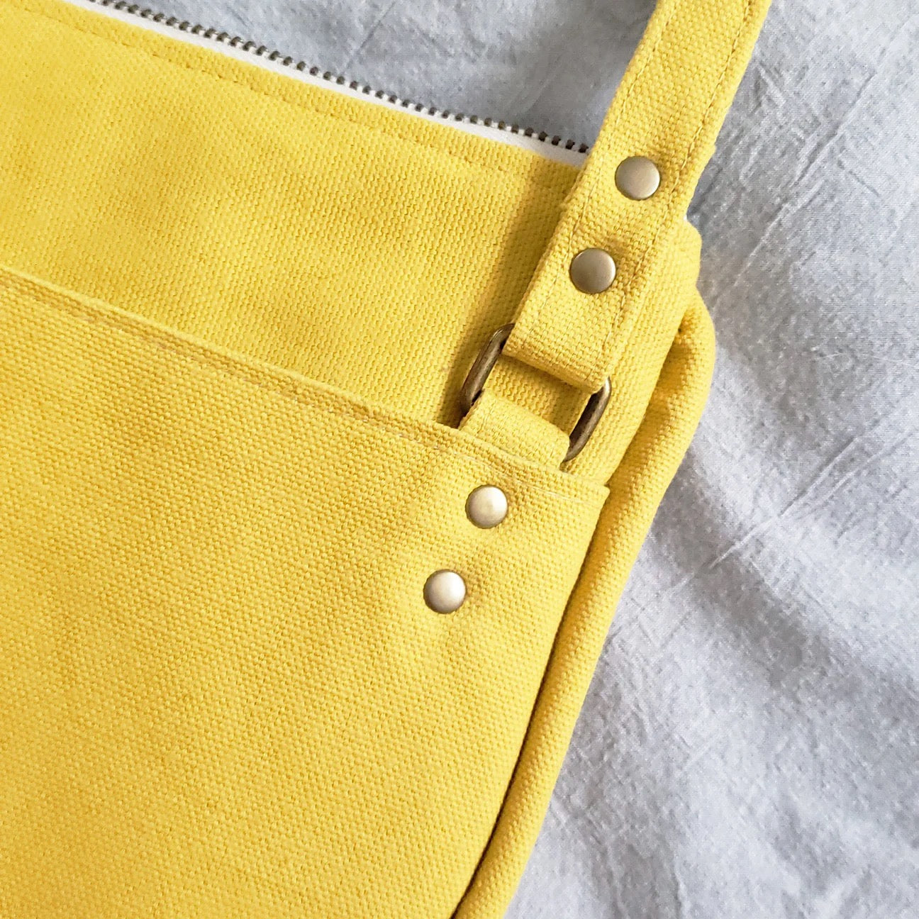 Pattern Scout Luna Crossbody Bag