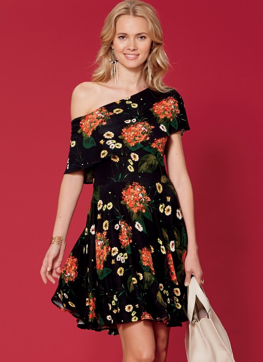 McCalls Dresses M7683 – The Fold Line