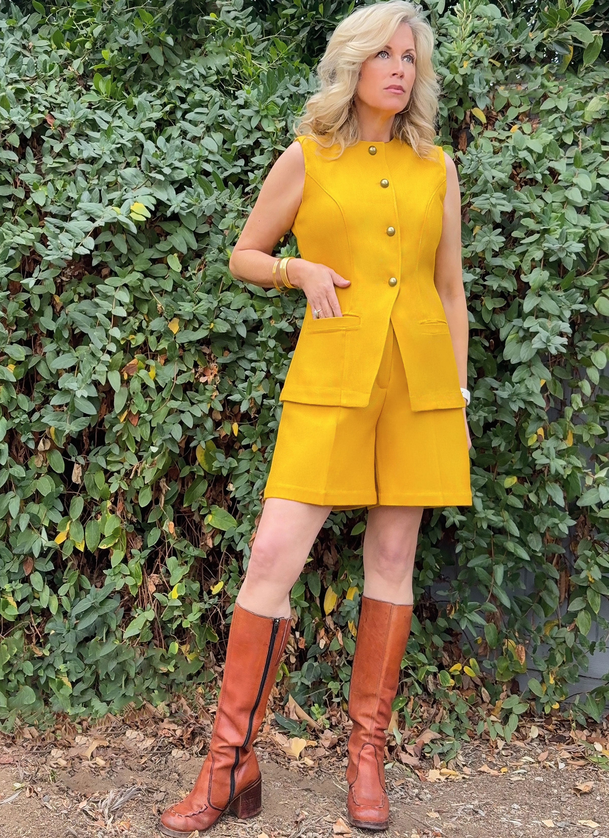 Know Me Vest and Shorts ME2125