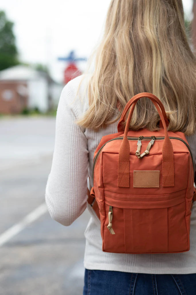 Noodlehead Making Backpack