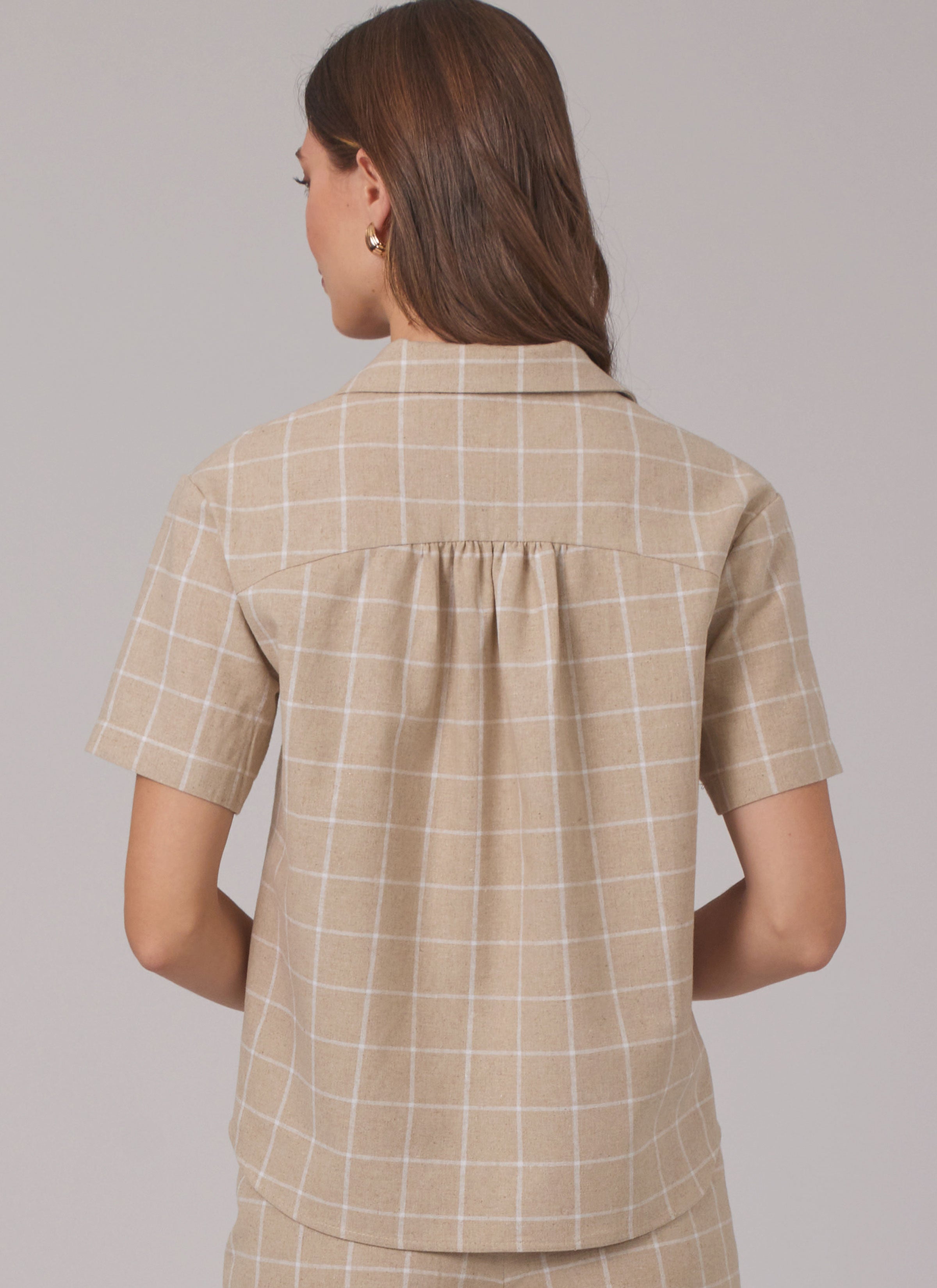 New Look Shirt, Trousers and Shorts N6802