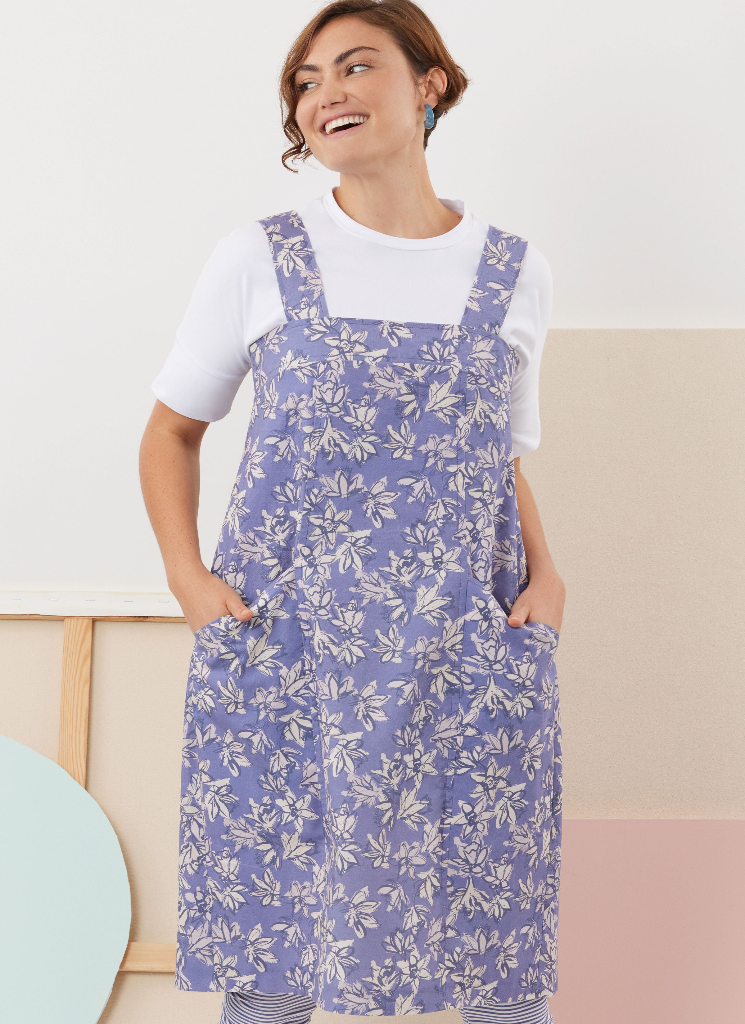 Simplicity Tops, Trousers and Apron Dresses S3088
