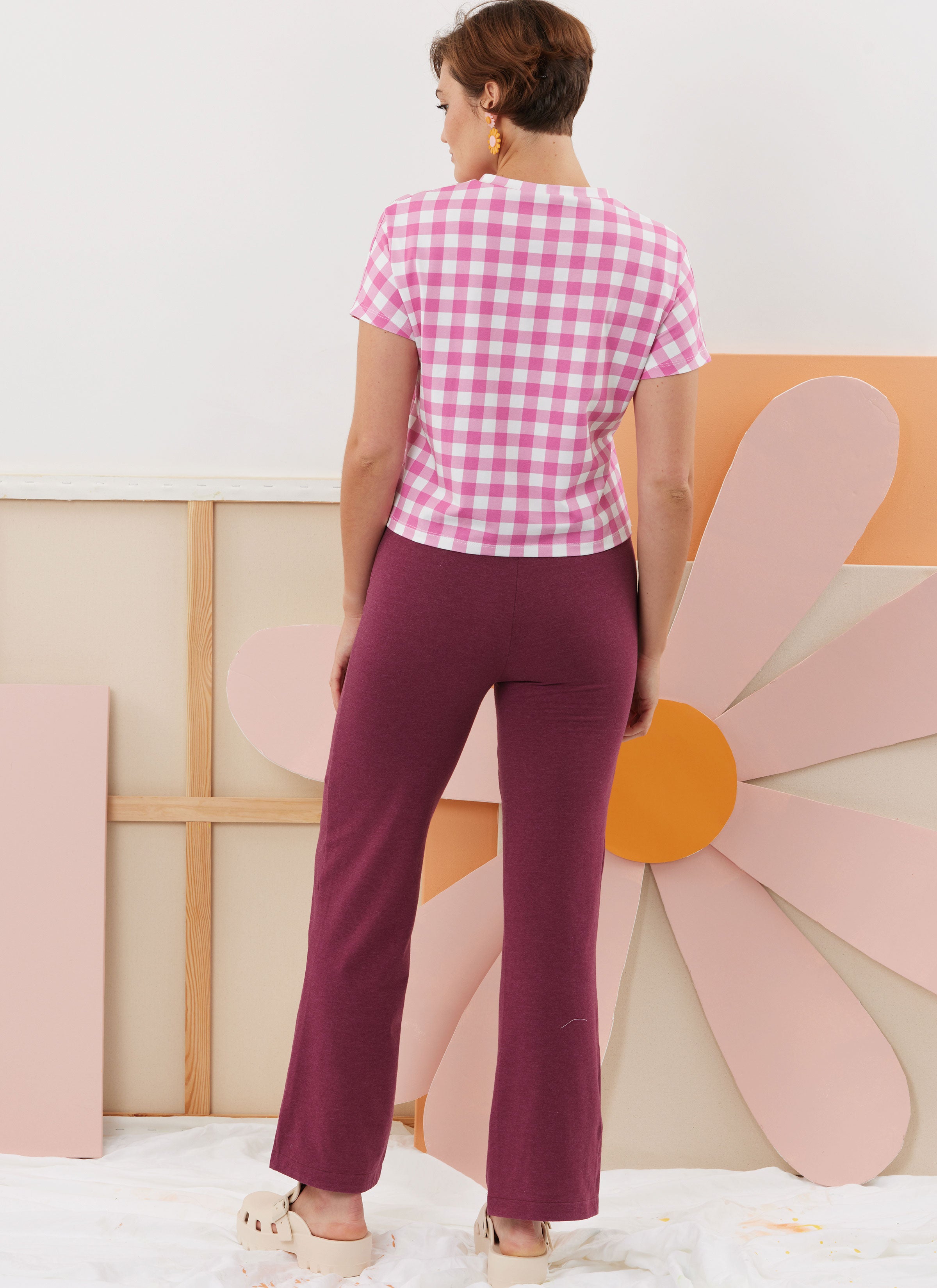 Simplicity Tops, Trousers and Apron Dresses S3088
