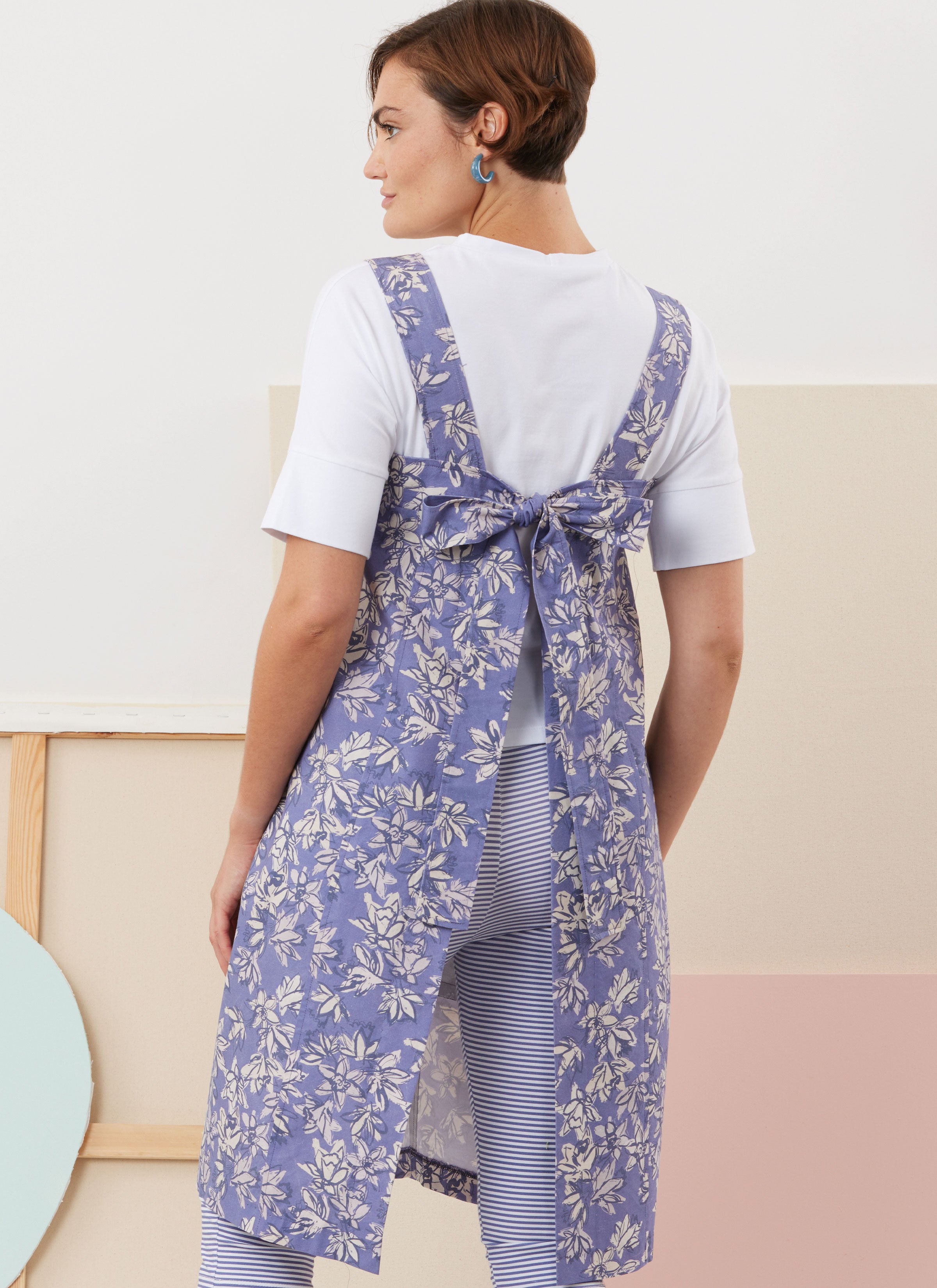 Simplicity Tops, Trousers and Apron Dresses S3088