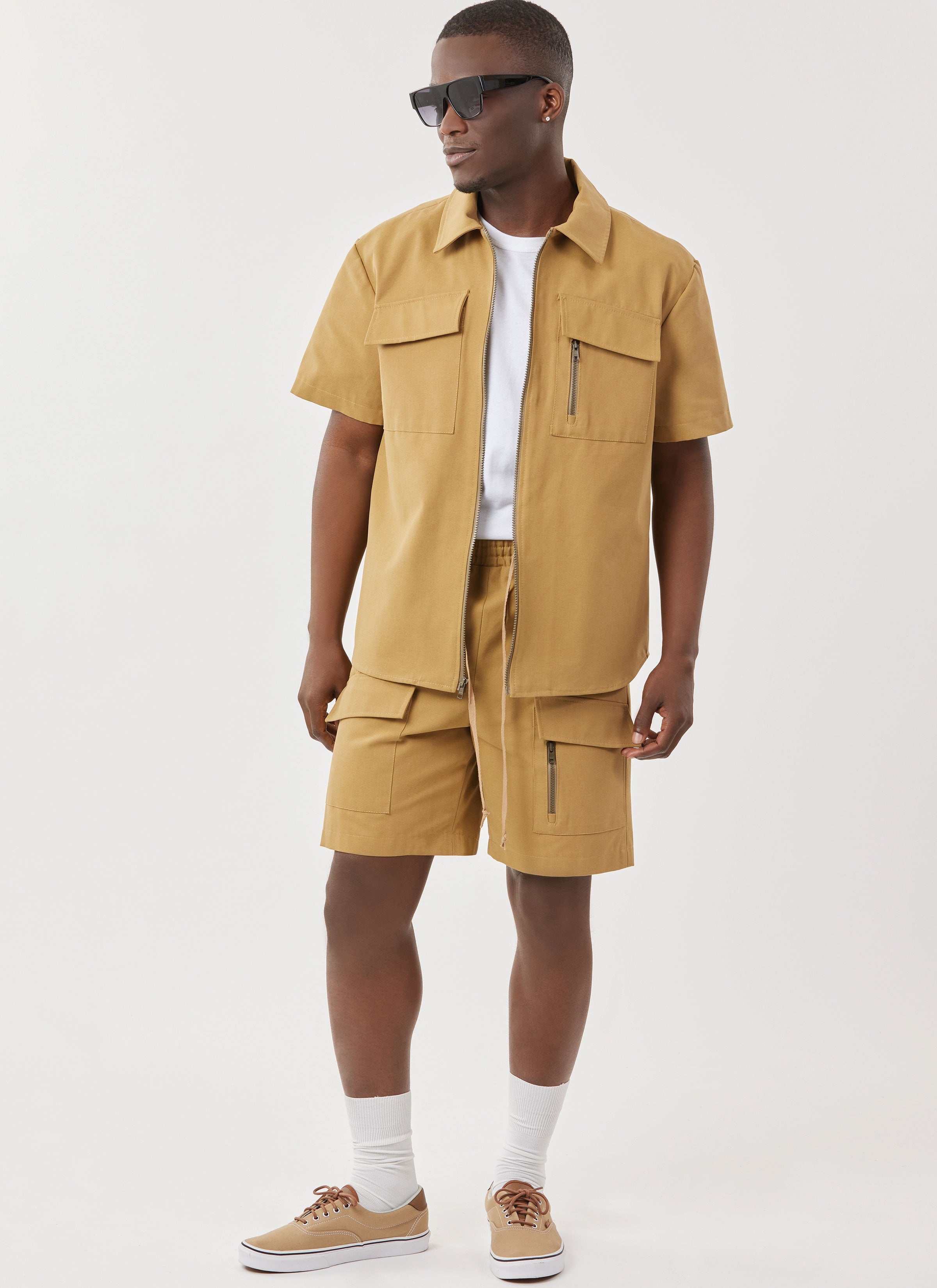 Simplicity Men's Shirts, Shorts and Trousers S3110