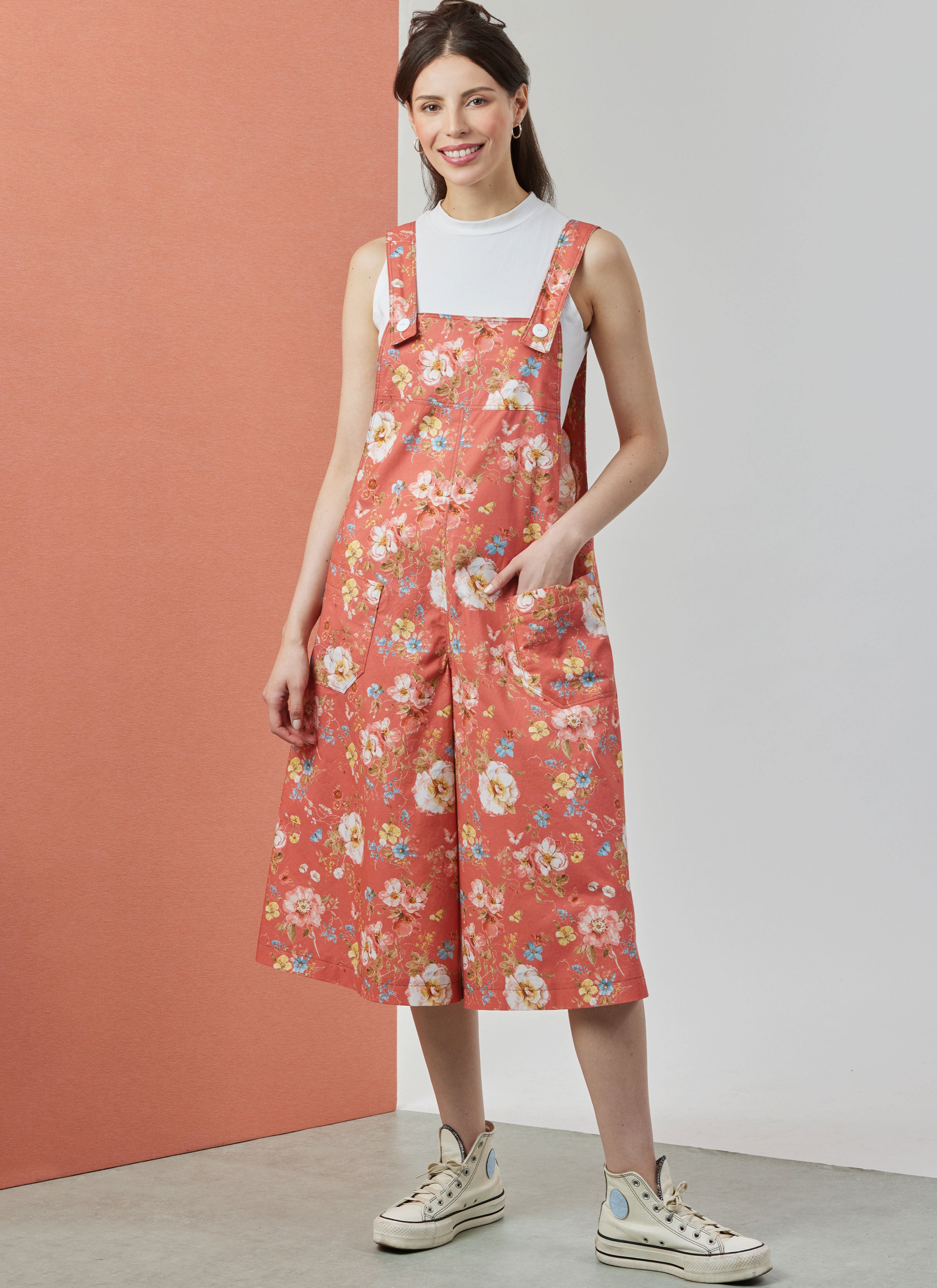 Simplicity Knit Tops, Overalls and Pinafore S3125