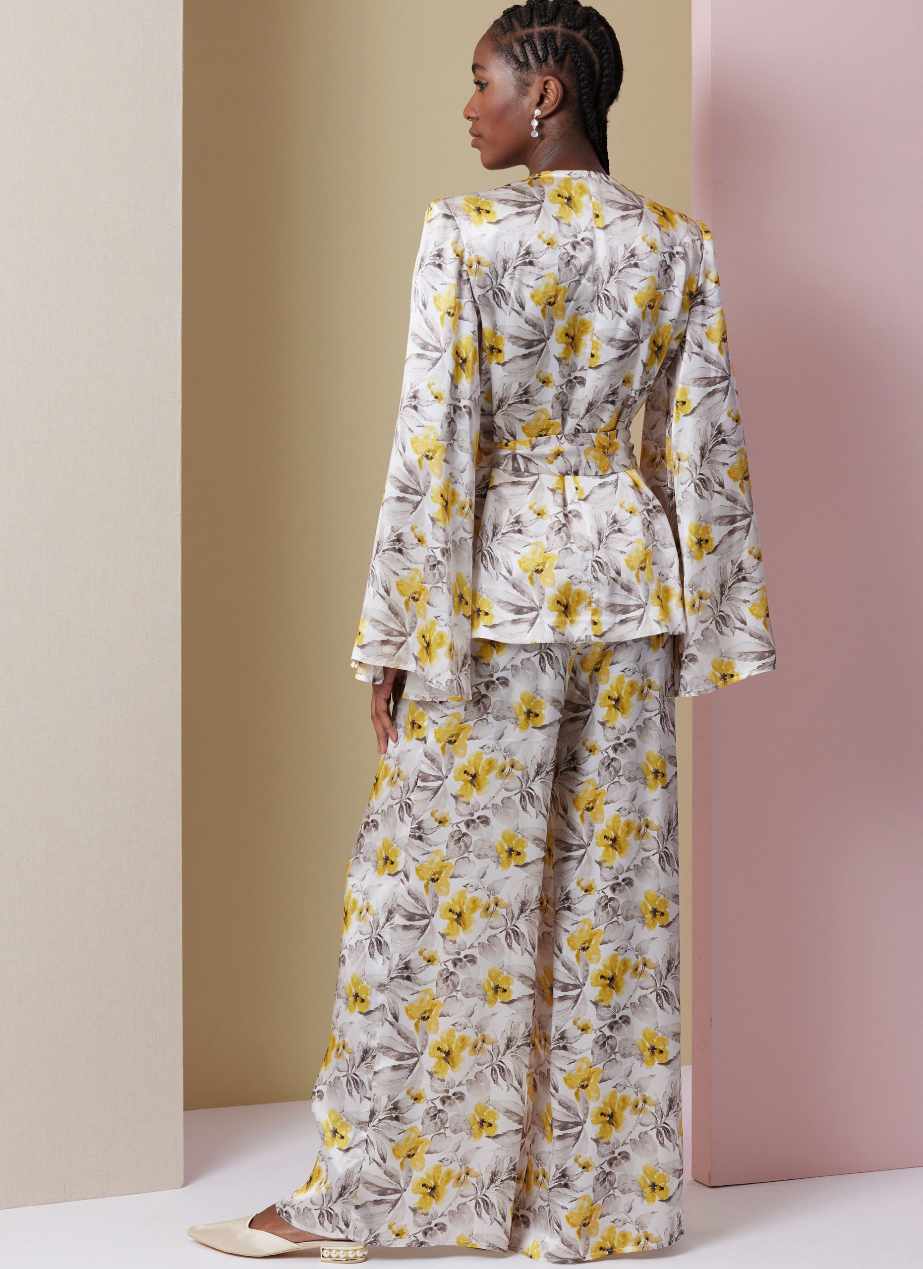 Vogue Loungewear V2020