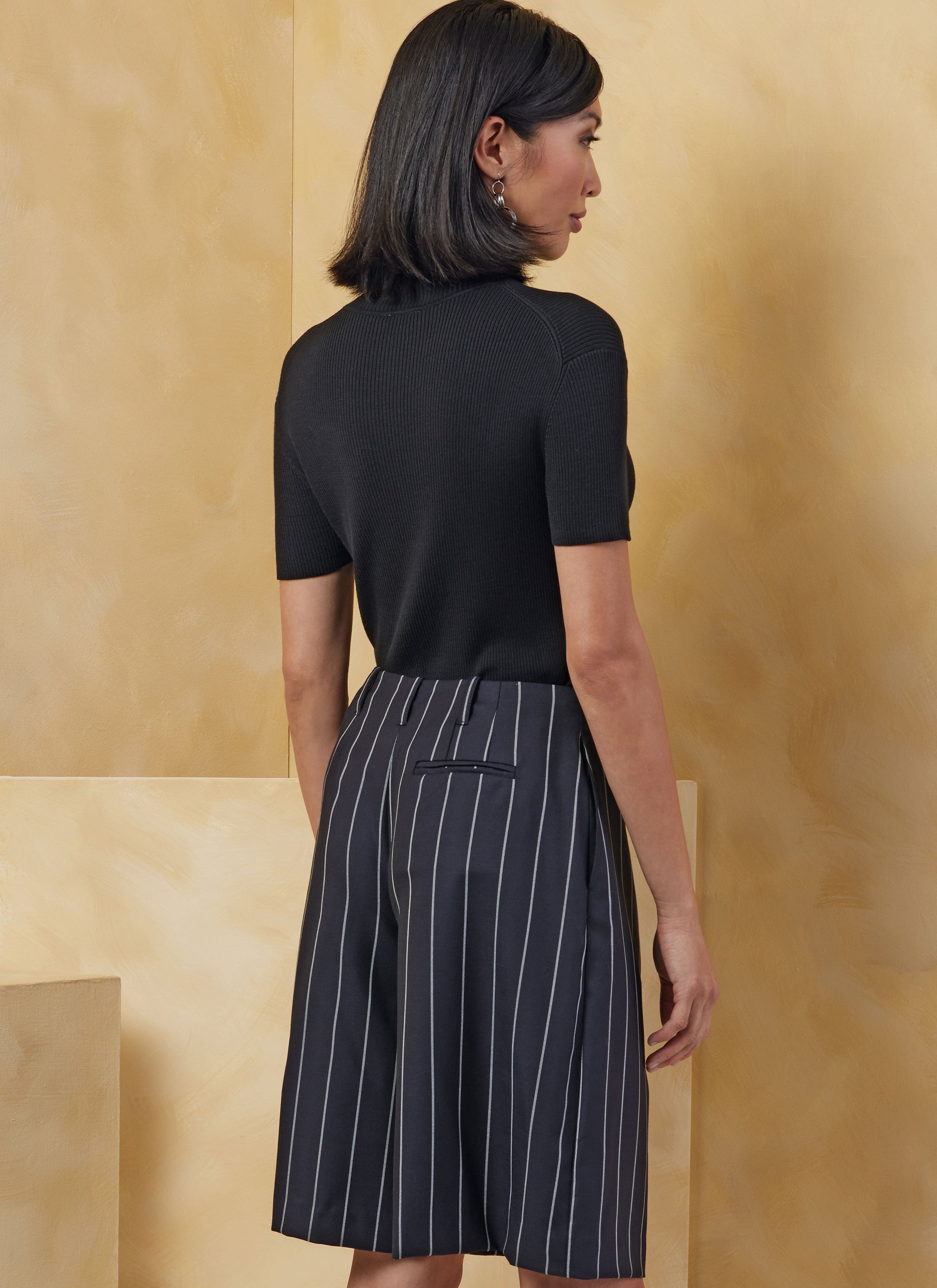 Vogue Shorts & Trousers V2070