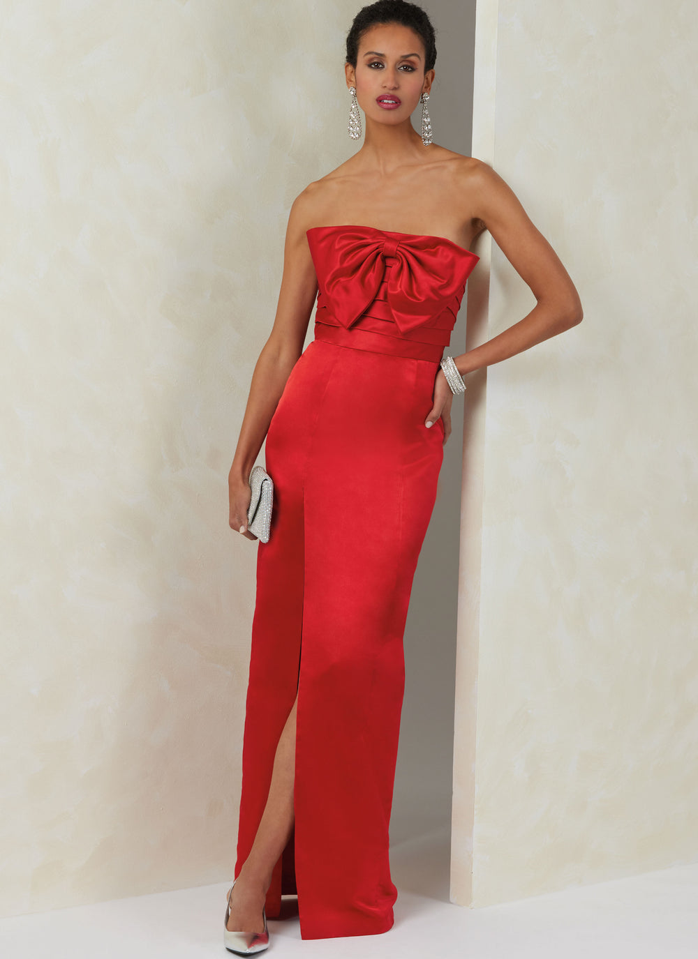 Vogue Dress and Overskirt V2088