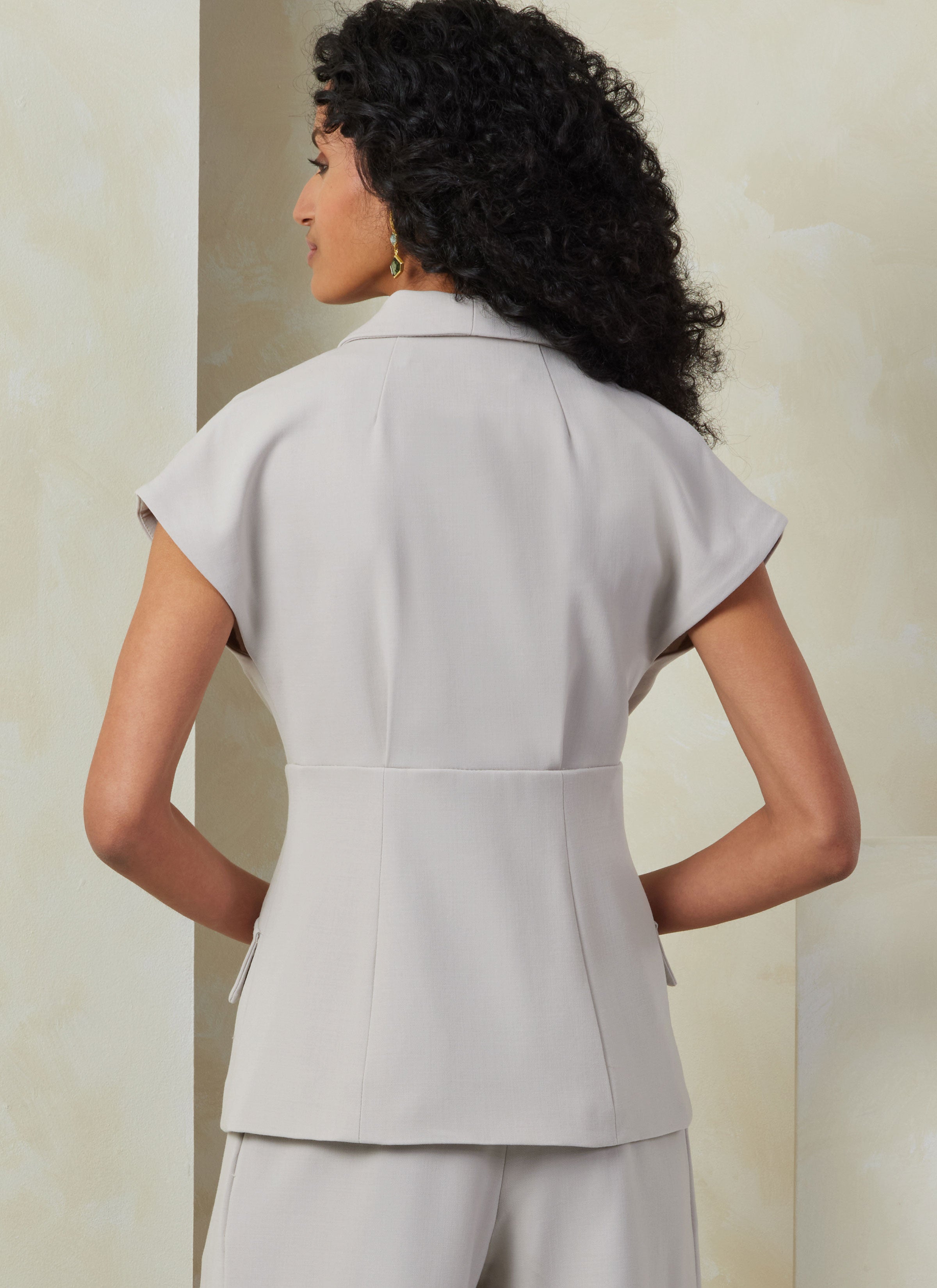 Vogue Top, Skirt and Trousers V2097