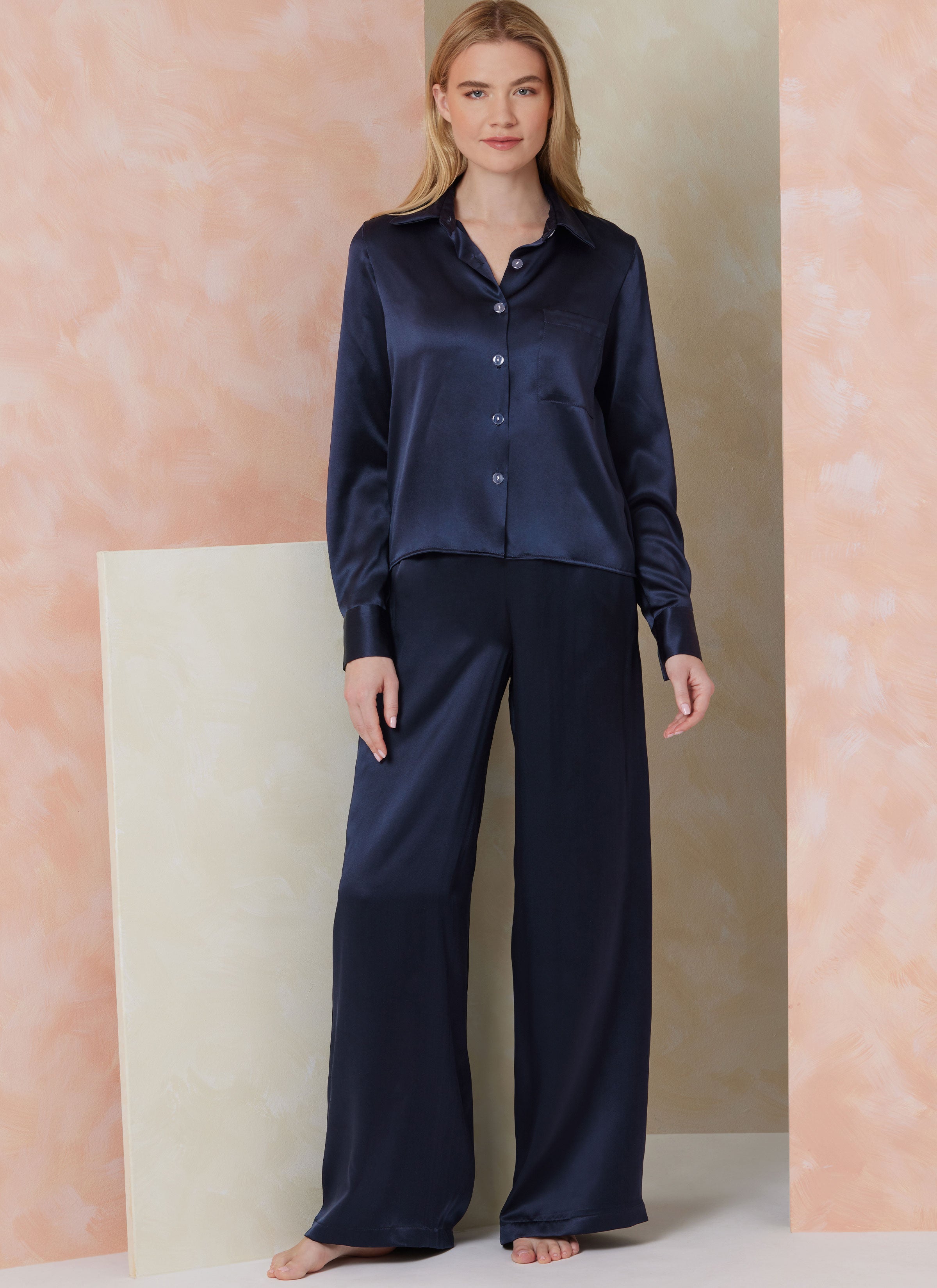 Vogue Pyjamas V2119