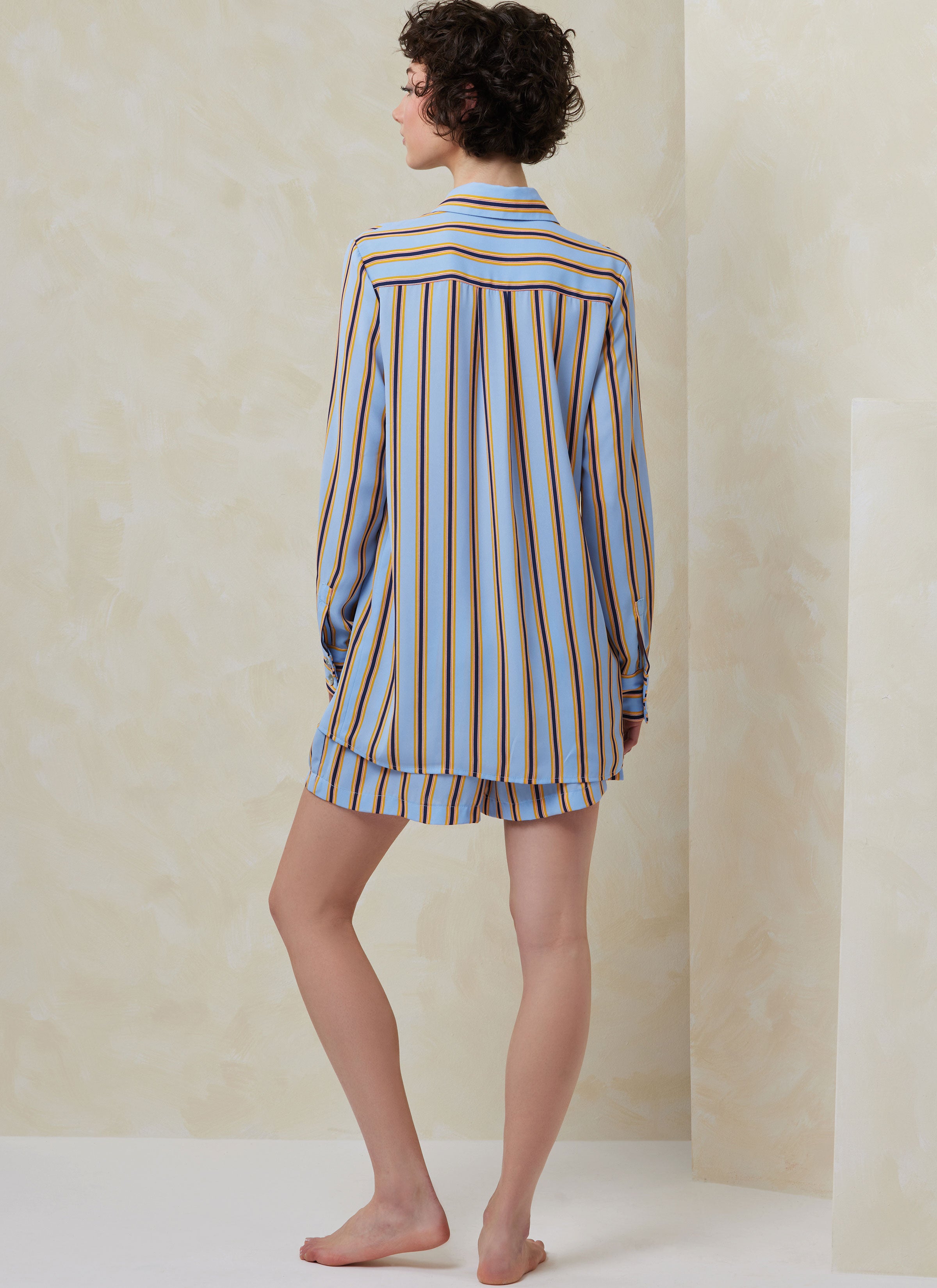 Vogue Pyjamas V2119