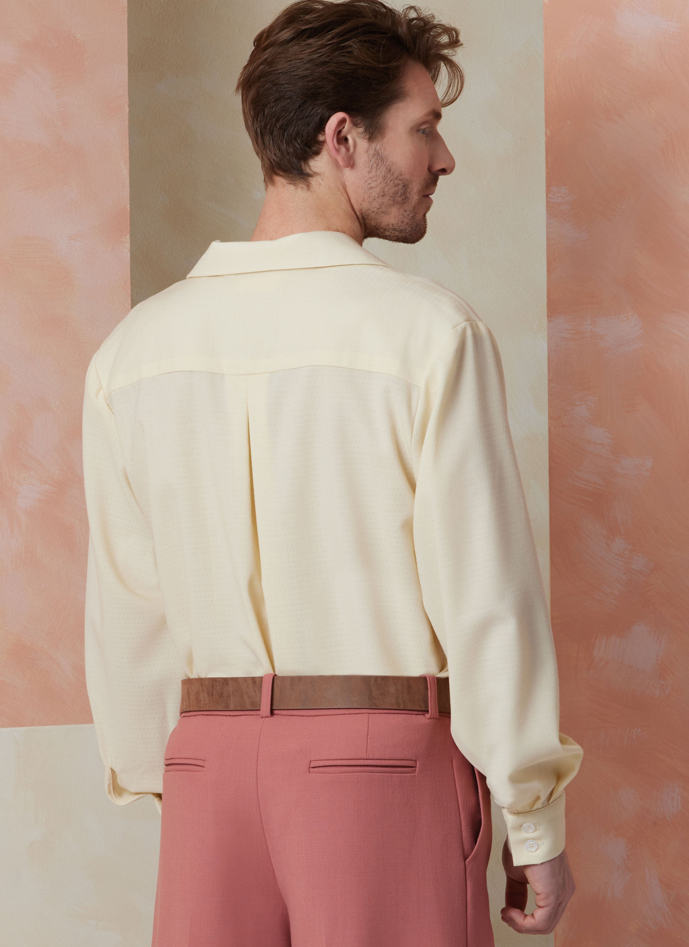 Vogue  Men's Shirt, Shorts, Trousers and Belt V2120