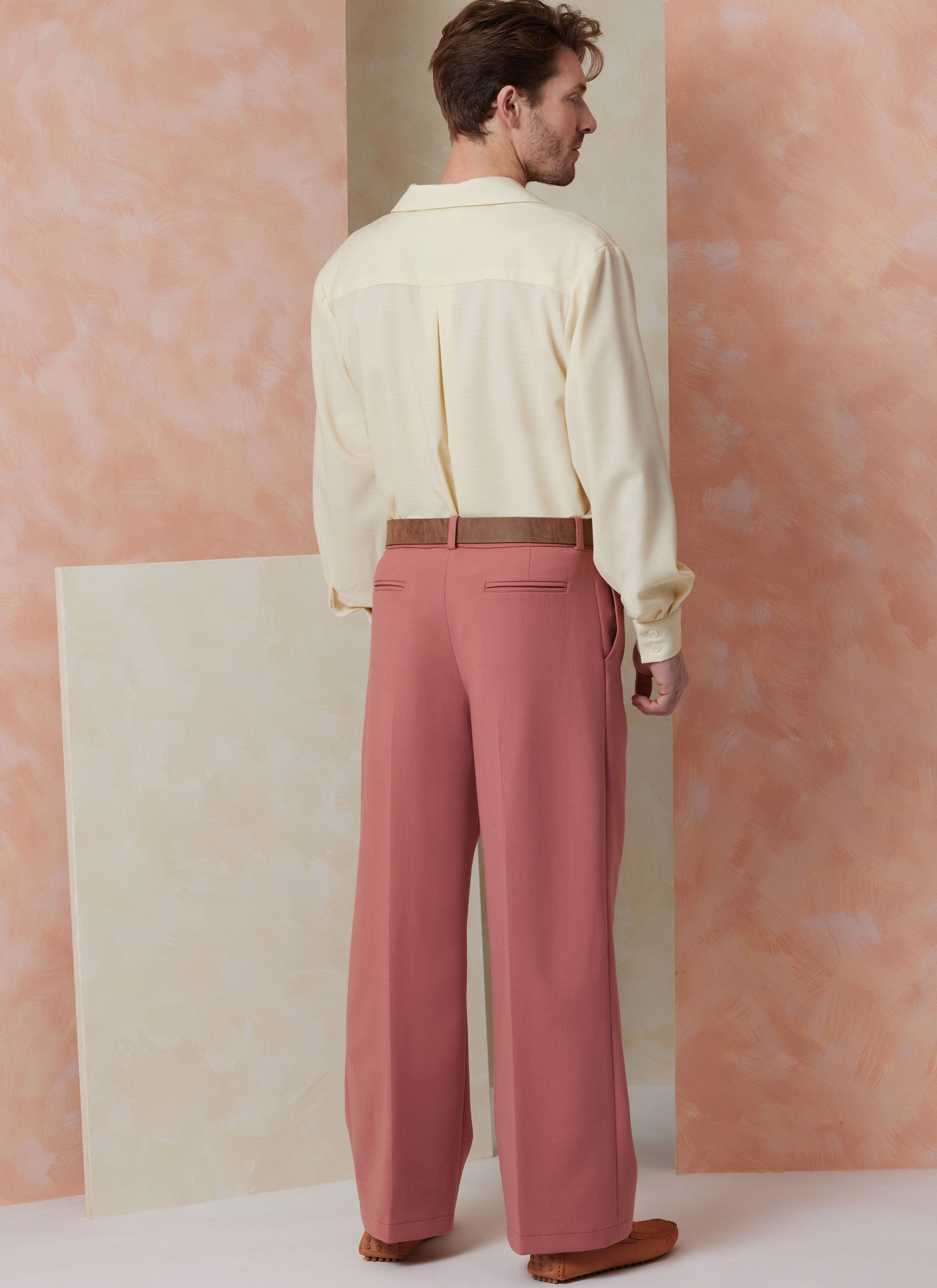 Vogue  Men's Shirt, Shorts, Trousers and Belt V2120