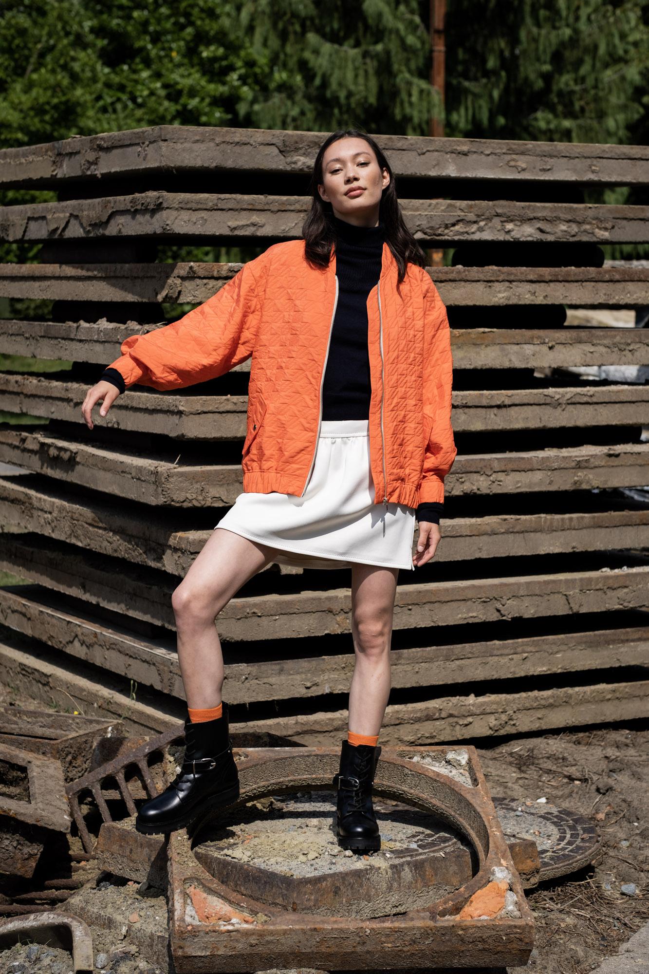 THE MOOD・JACQUARD VEST Mood Style: Easy Jacquard Vest w/ Covered Buttons