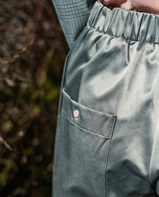 Fibre Mood Raven Trousers