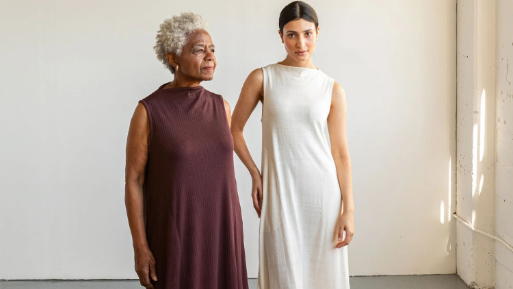 NICE KNIT DRESSES FOR TRANSITIONAL DRESSING