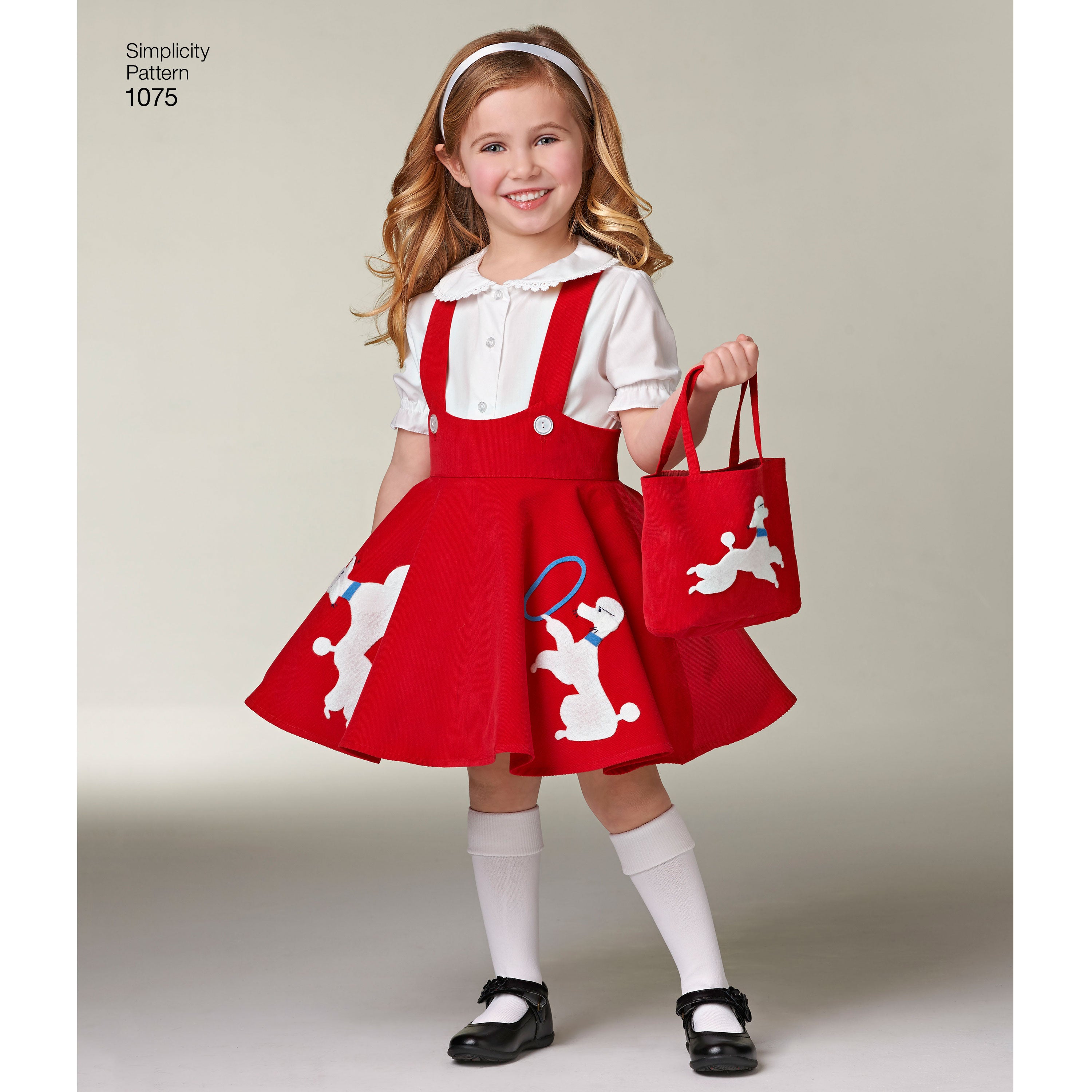 Simplicity Pinafore, Skirt and Bag S1075