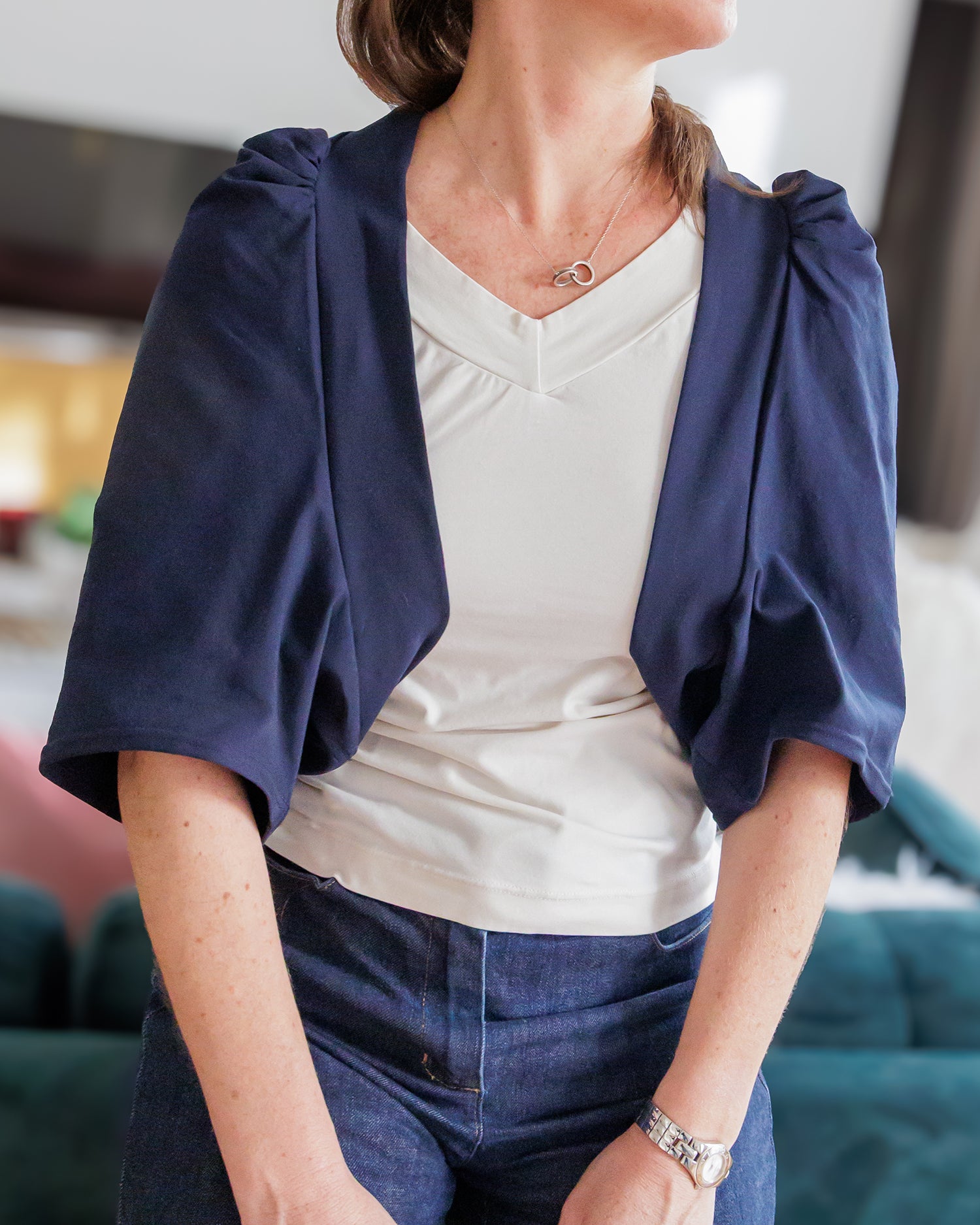 Coralie Bijasson Naomie Shrug