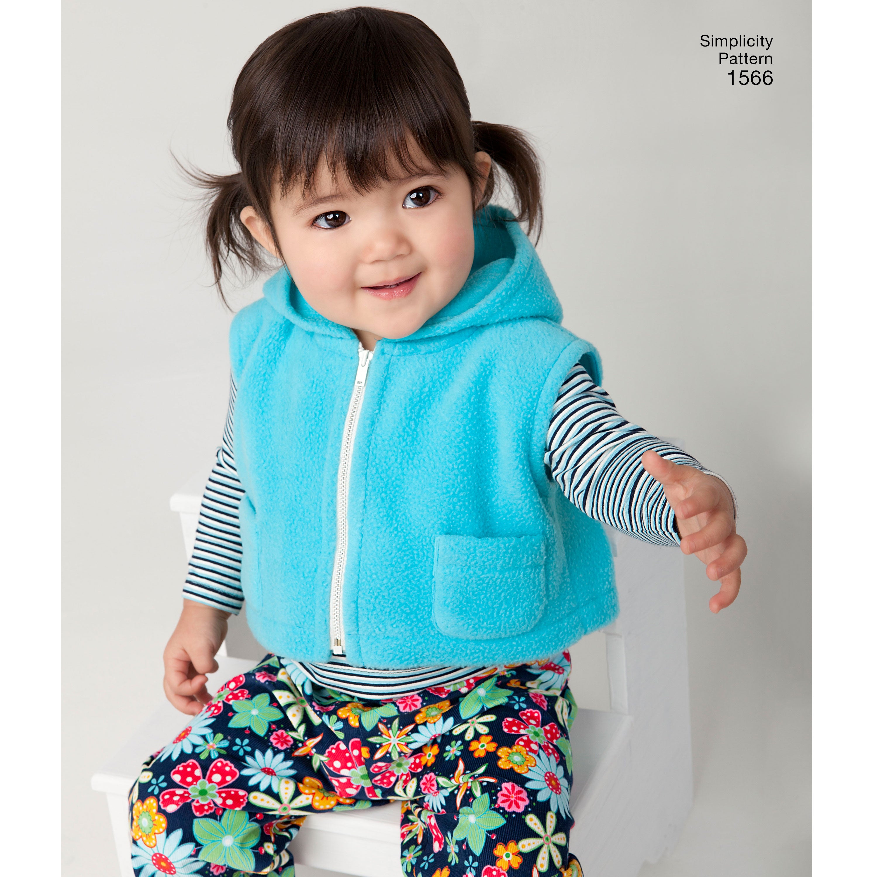 Simplicity Baby's Outfits S1566