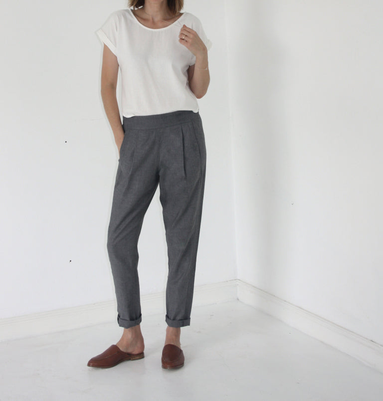 French Navy Calyer Pants