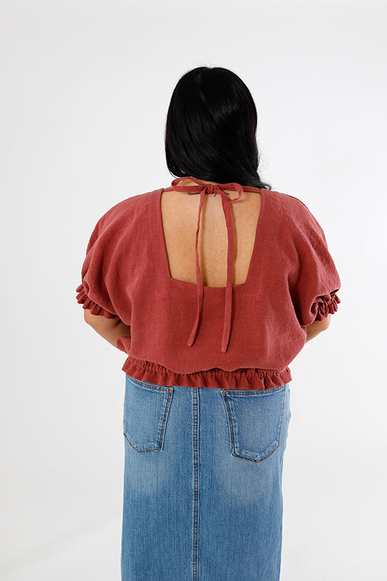 Chalk and Notch Aria Top