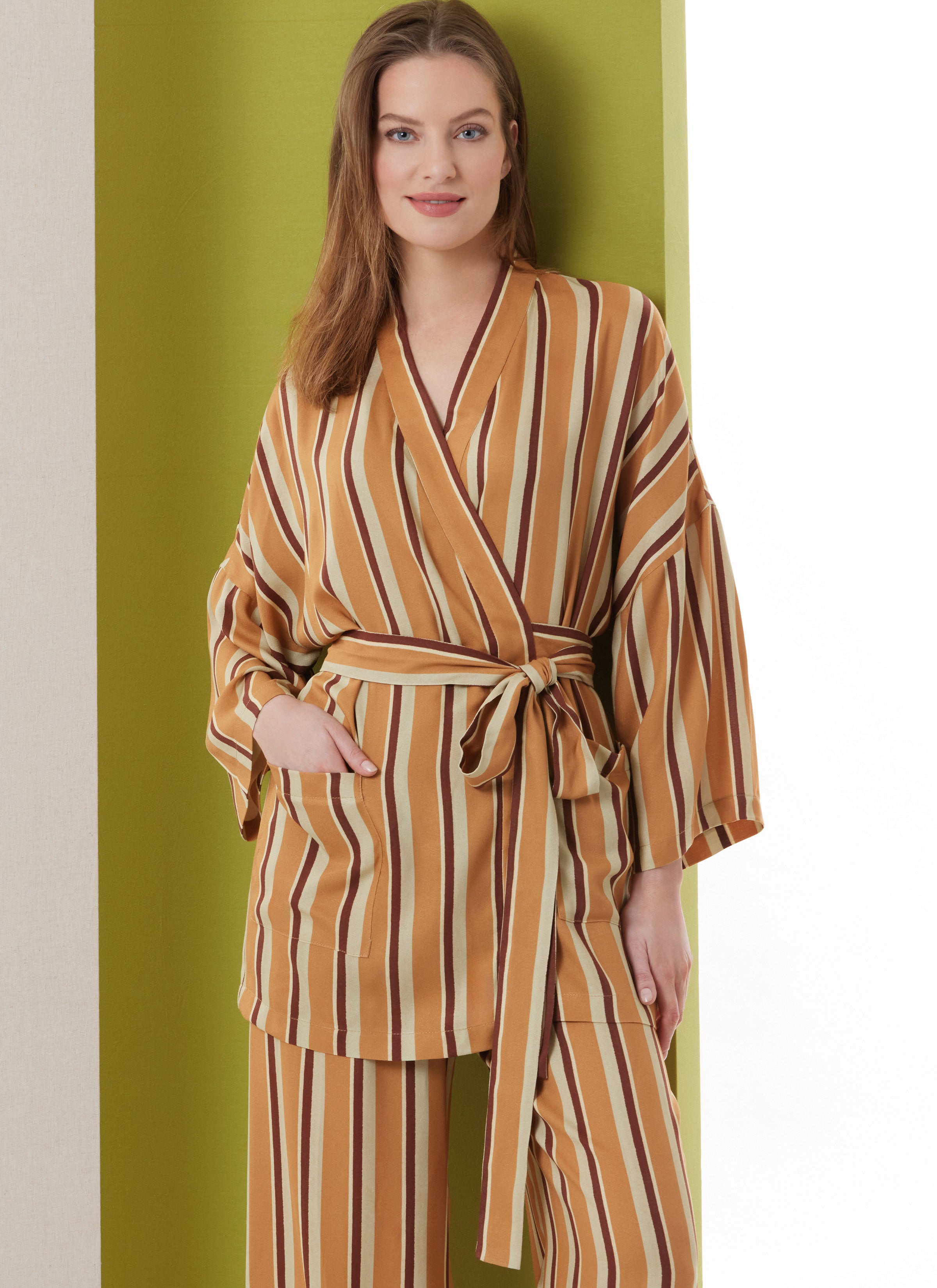 Butterick Robe and Trousers B7047