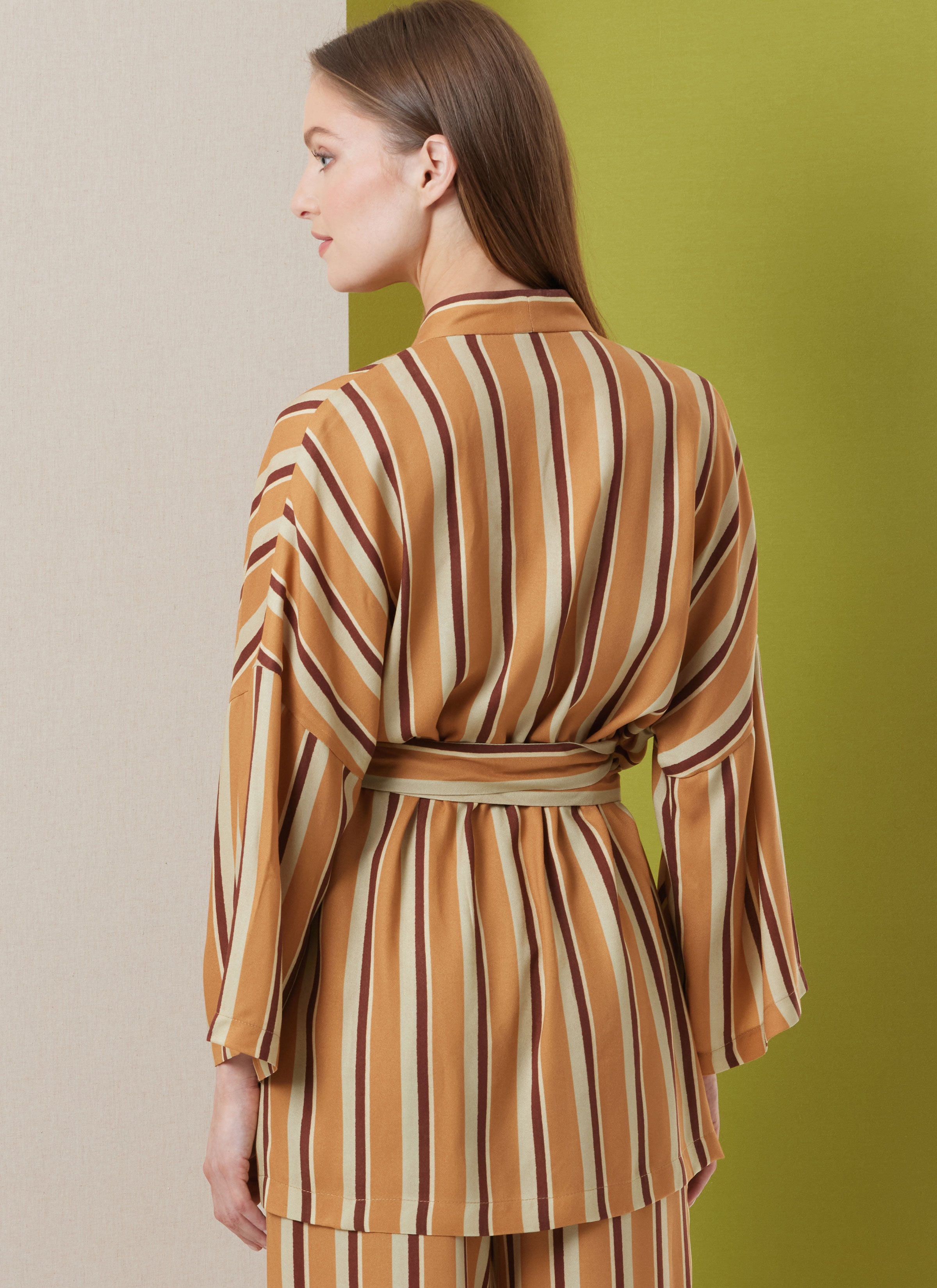 Butterick Robe and Trousers B7047