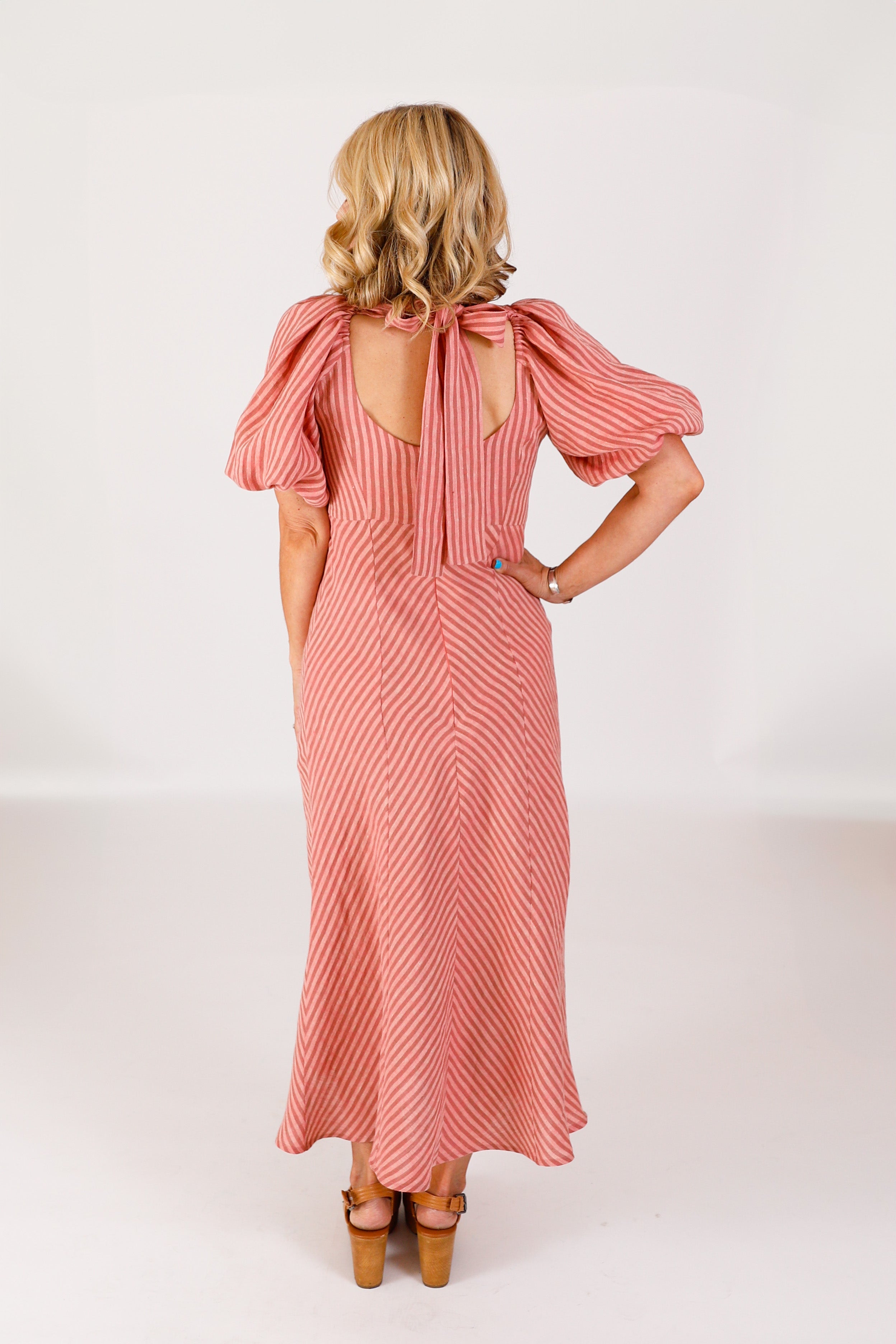 Chalk and Notch Bora Dress