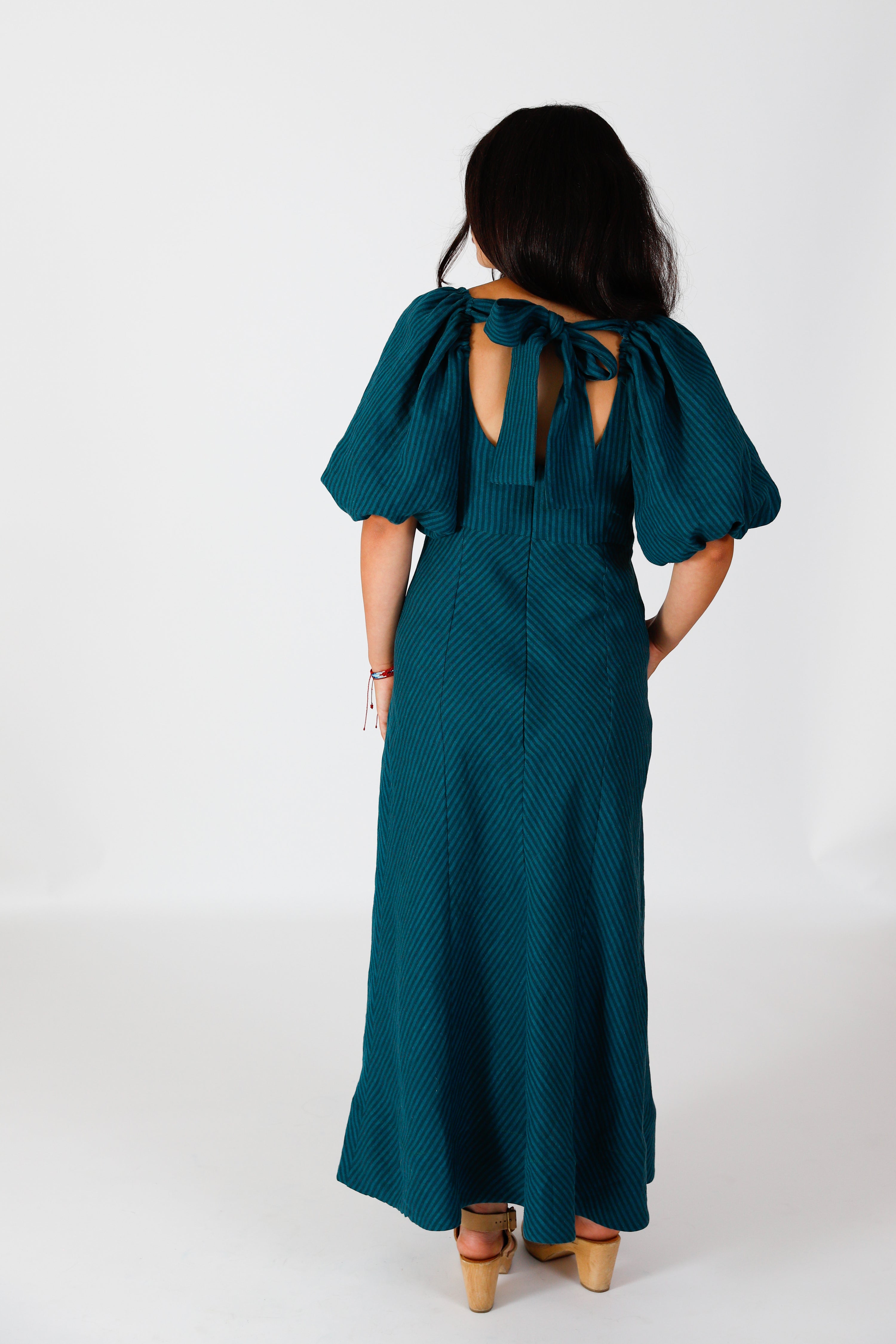Chalk and Notch Bora Dress