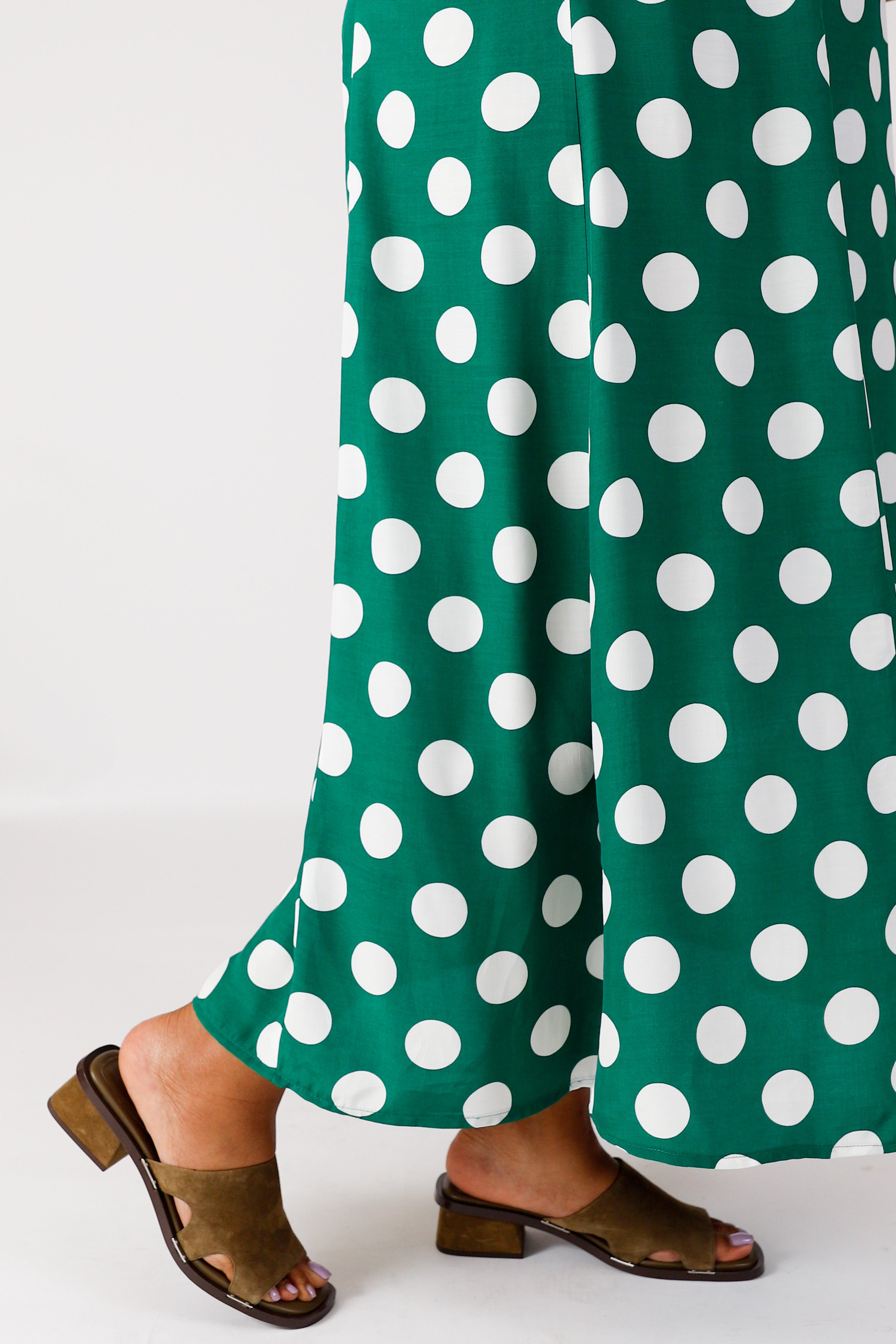 Chalk and Notch Bora Dress