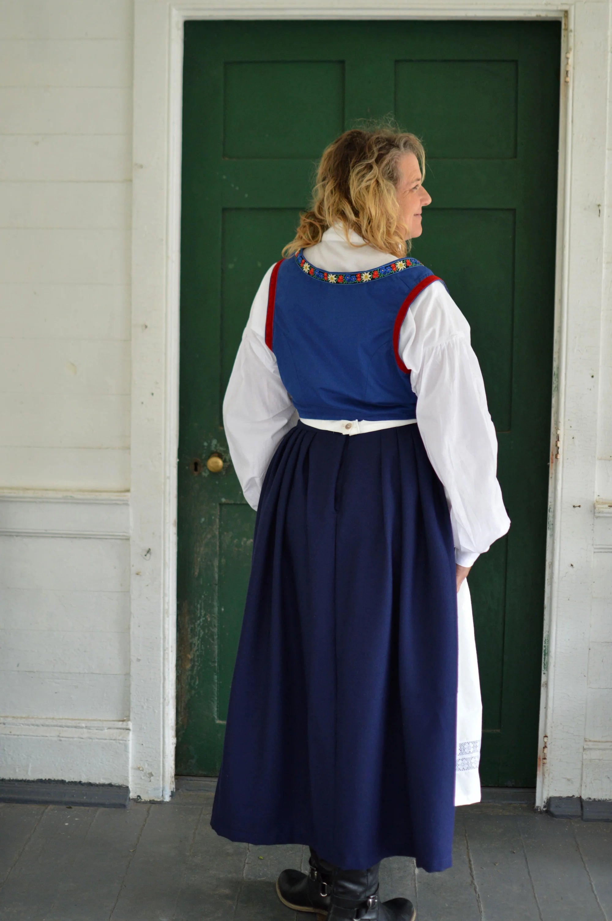 Folkwear 147 Norwegian Bunad