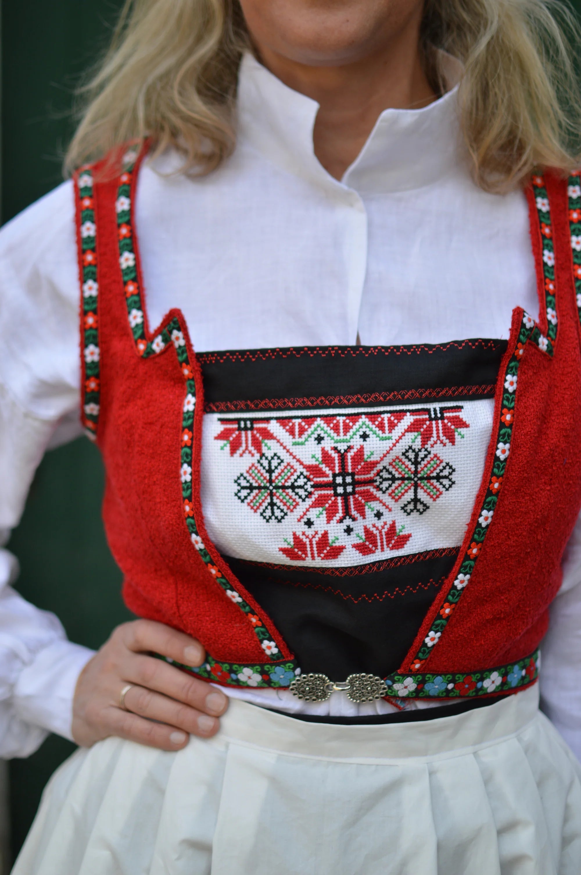 Folkwear 147 Norwegian Bunad The Fold Line Folkwear 147 Norwegian Bunad The Fold Line