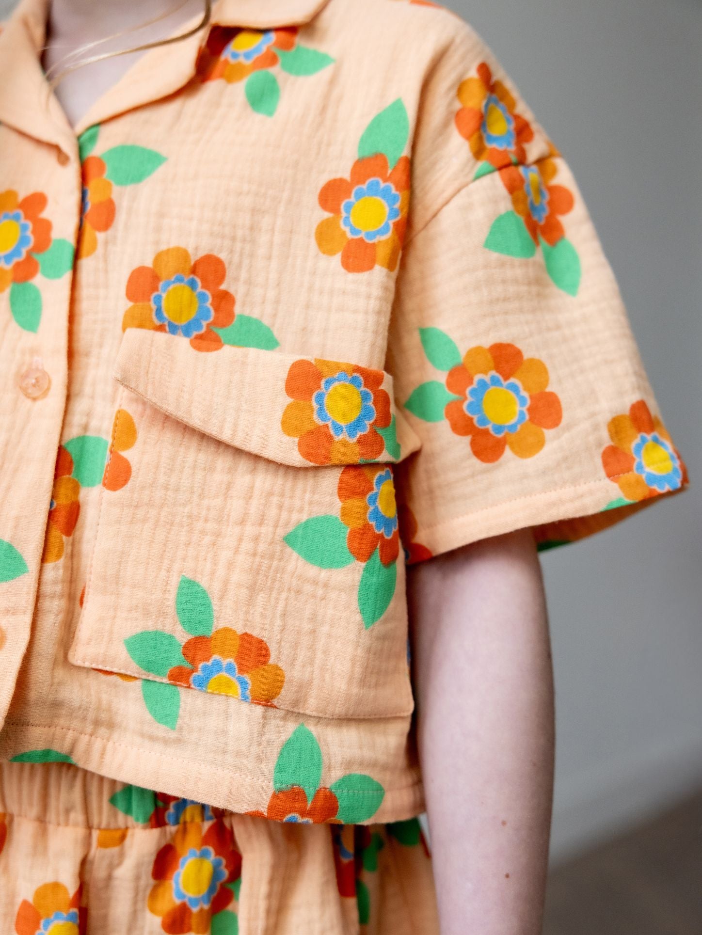 Notches Child/Teen Colombia Shirt and Dress