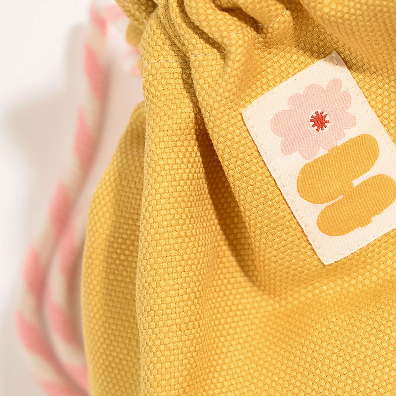 Kylie & The Machine Claire Ritchie FULL BLOOM Labels