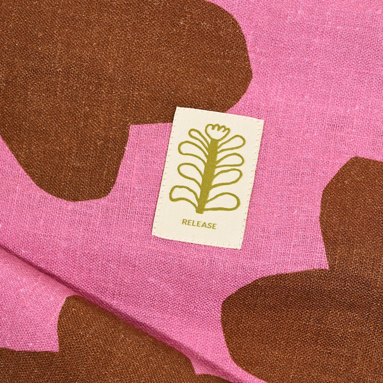 Kylie & The Machine Claire Ritchie FULL BLOOM Labels
