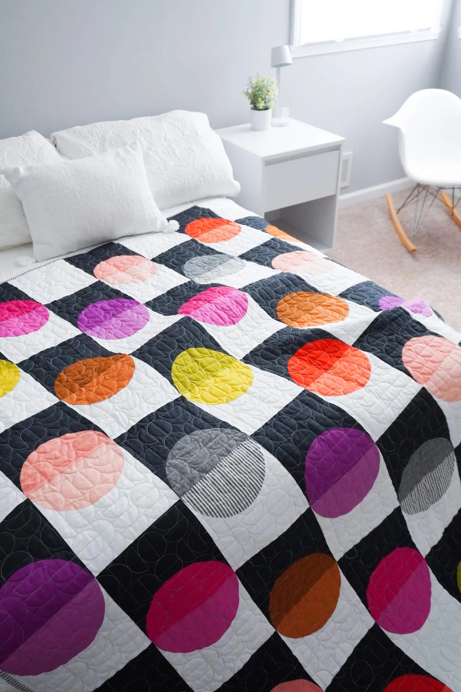 Modern Handcraft Checkers Quilt