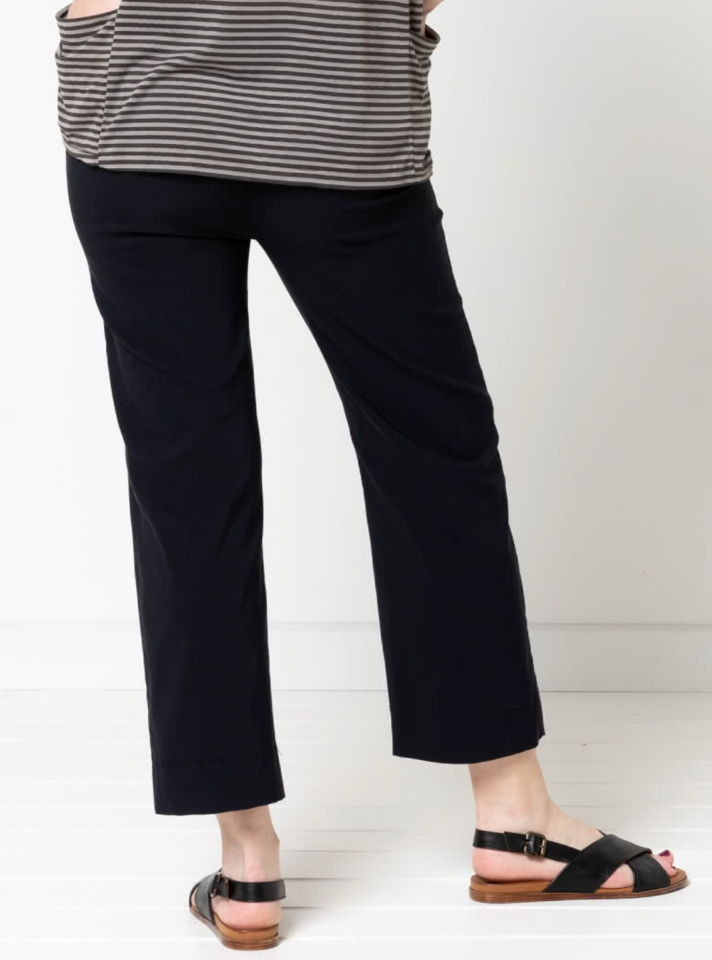 Style Arc Cheryl Stretch Woven Pant