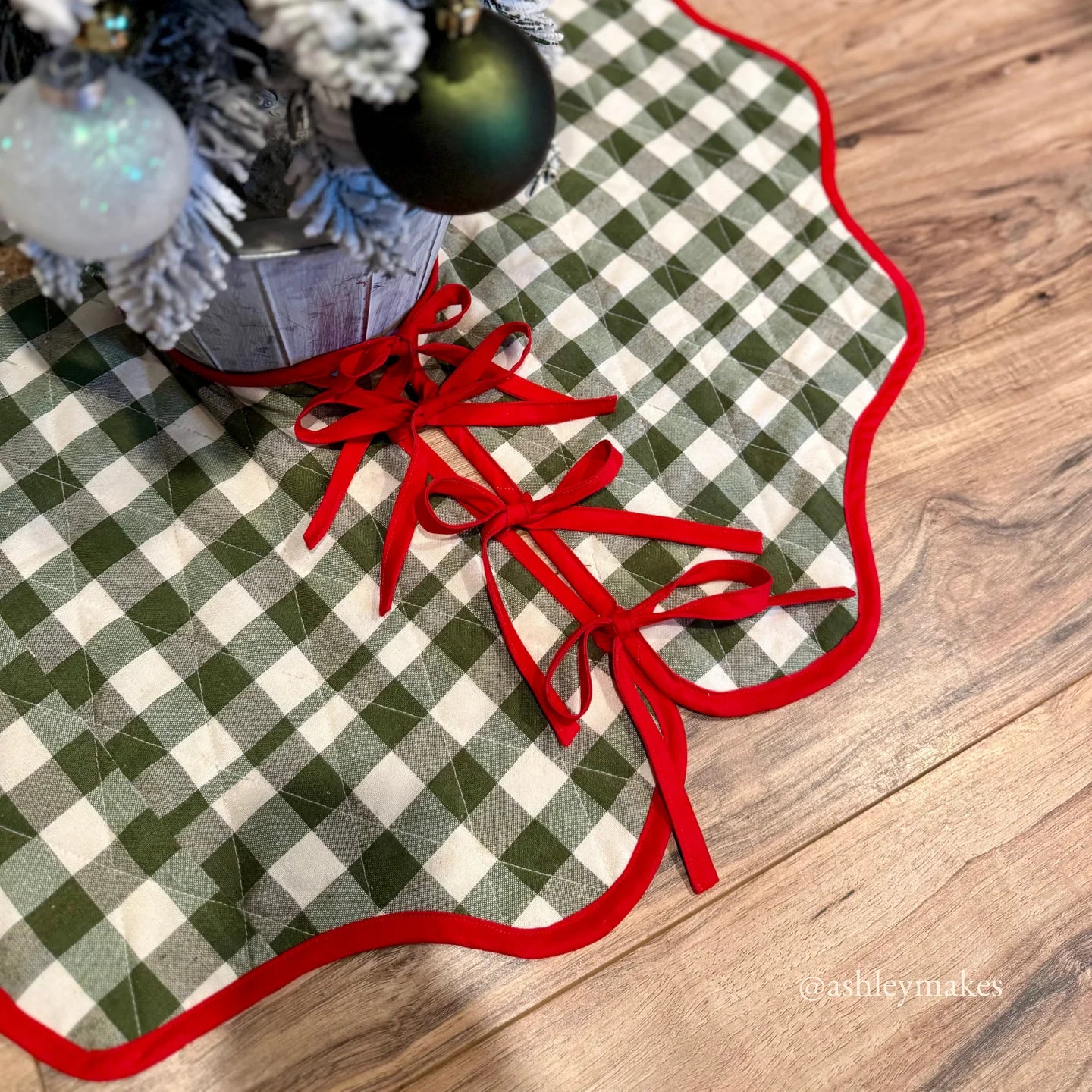 Syd Graham Patterns Connie Tree Skirt