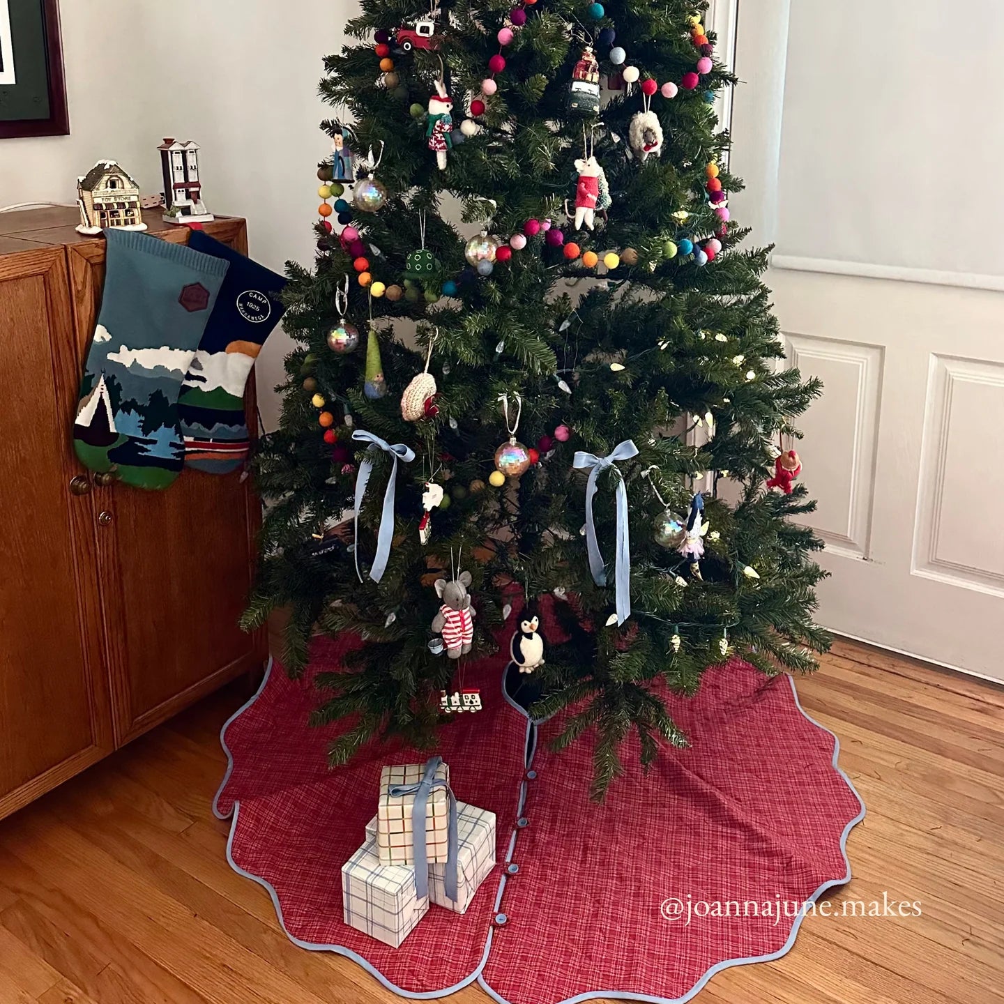 Syd Graham Patterns Connie Tree Skirt