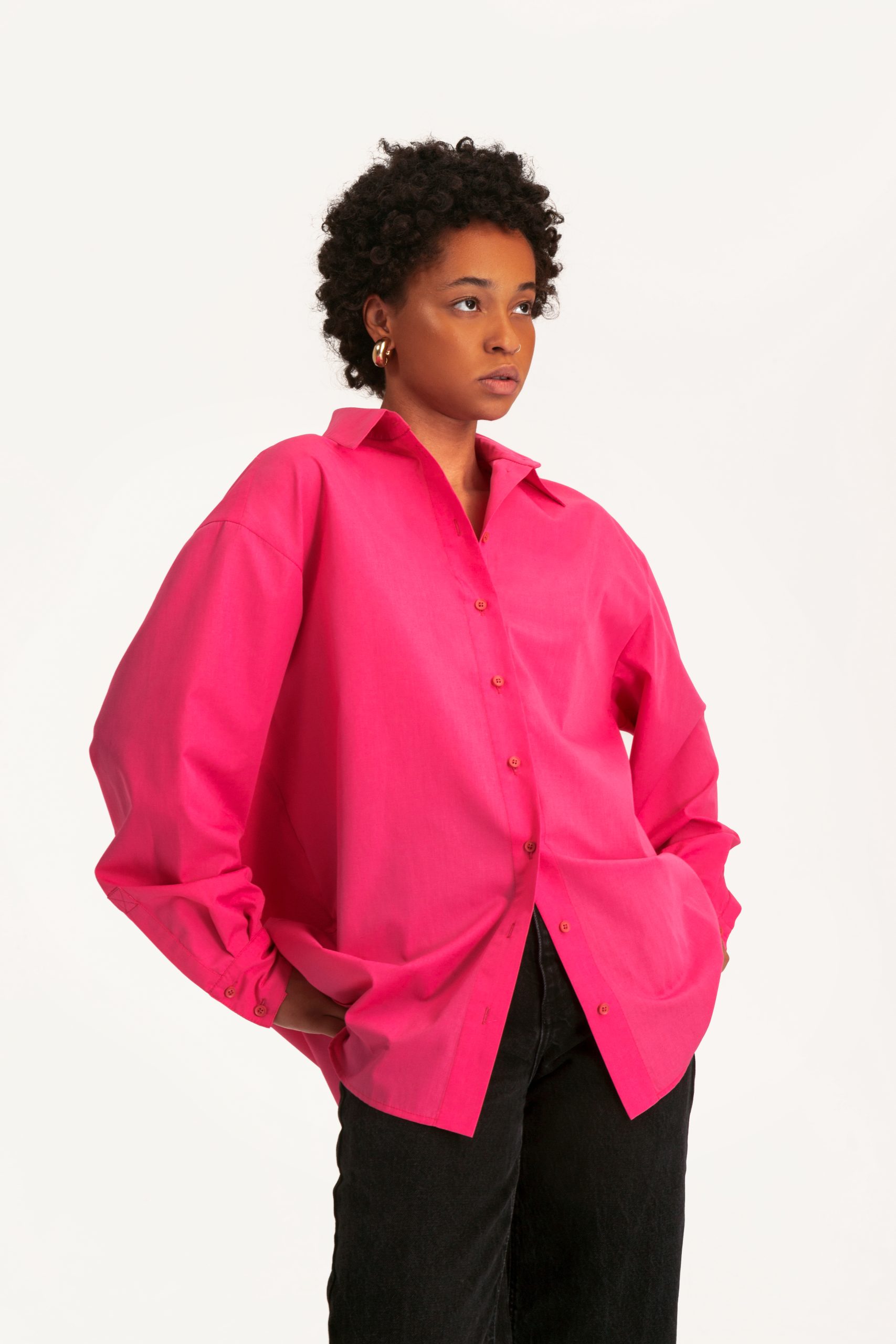 【即時発送】CYNTHIA CROPPED BLOUSE フォロー割-200円 BIBIY. MADE | CYNTHIA CROPPED BLOUSE｜Bibiy.